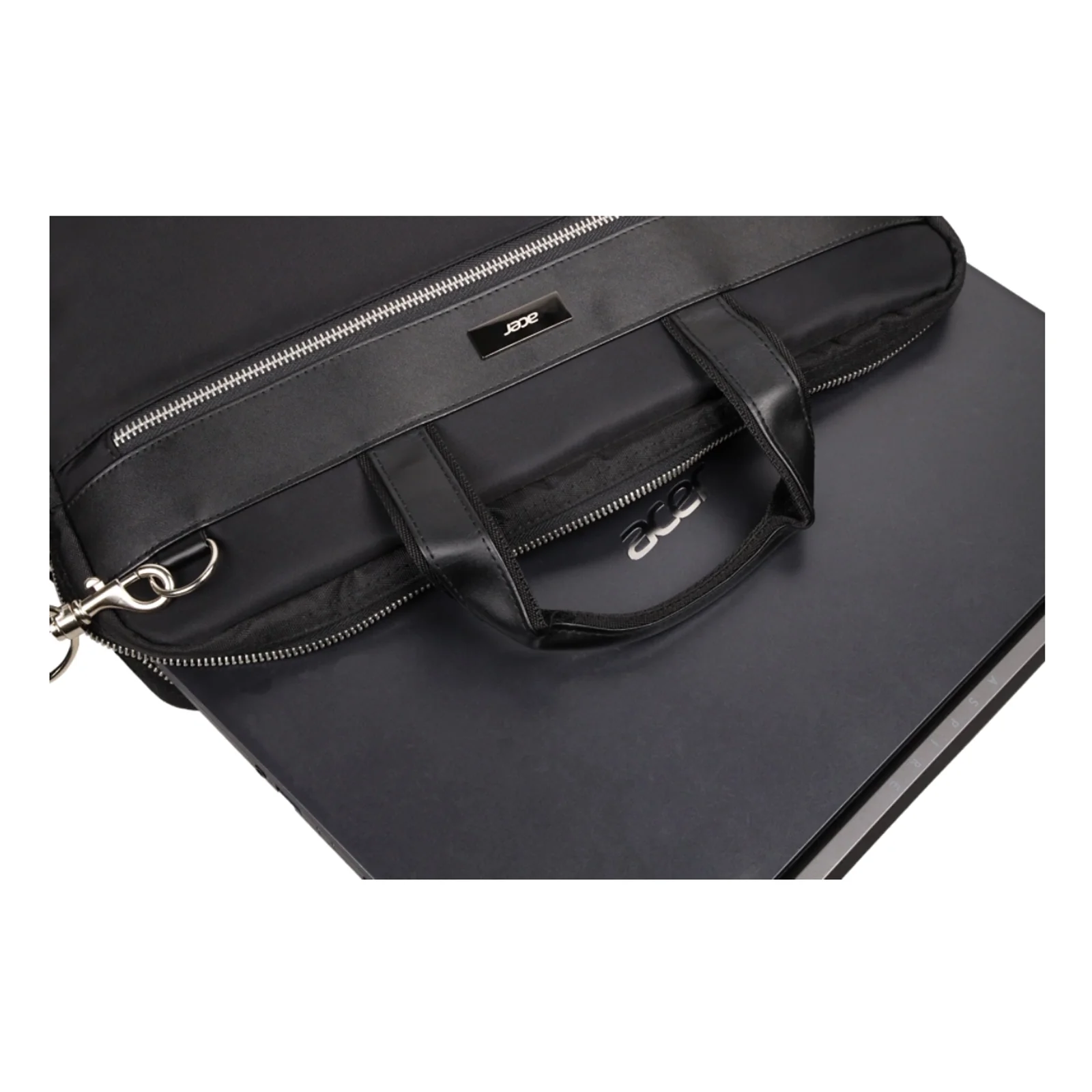 Acer 39,6 cm (15.6") Malette Noir