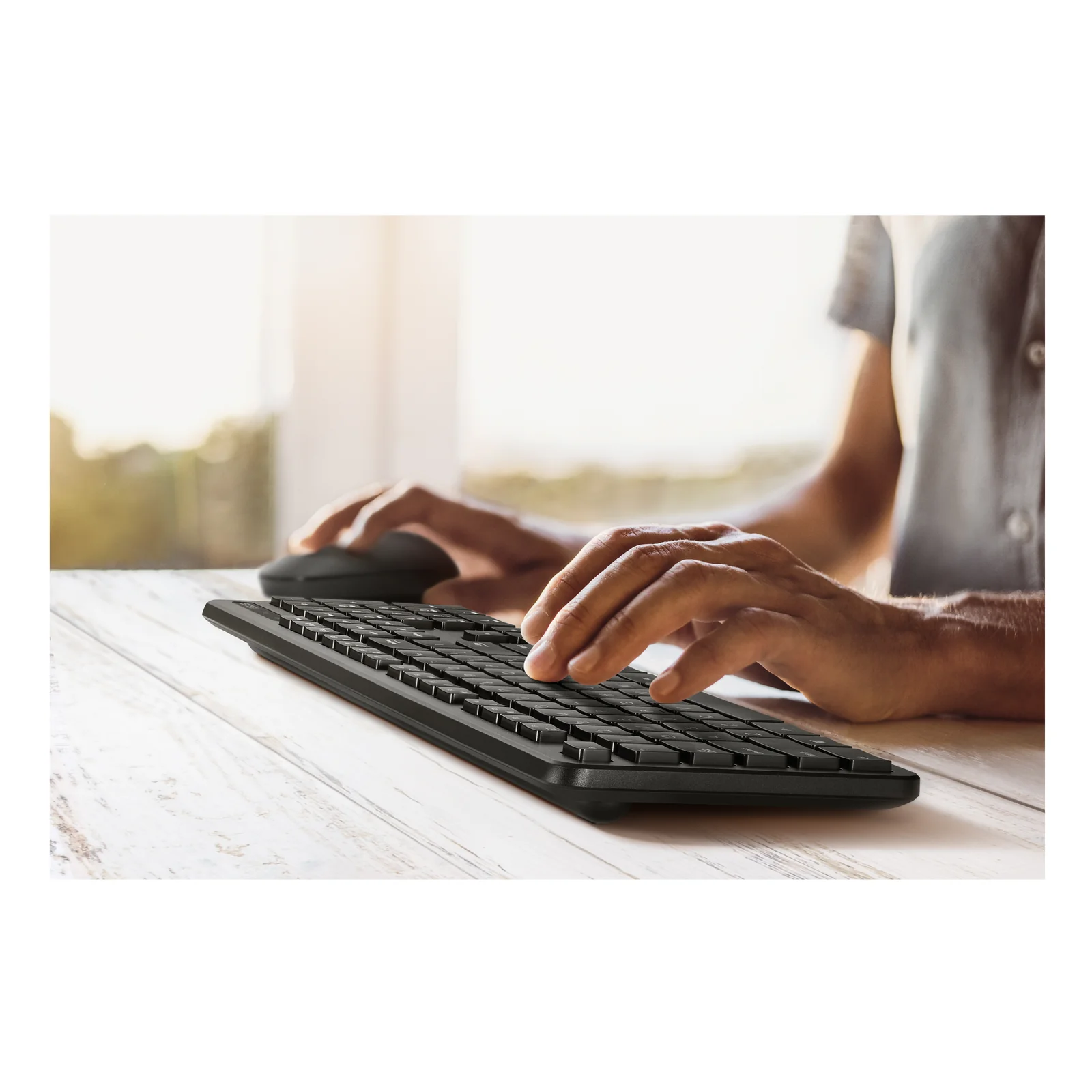 ASUS CW100 clavier Souris incluse Universel FR sans fil +USB Noir