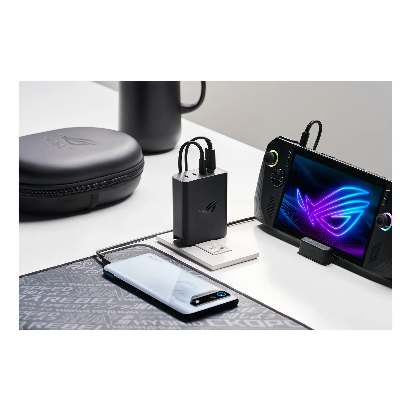 ASUS ROG 140W USB-C GaN Universel Noir Secteur Charge rapide Intérieure