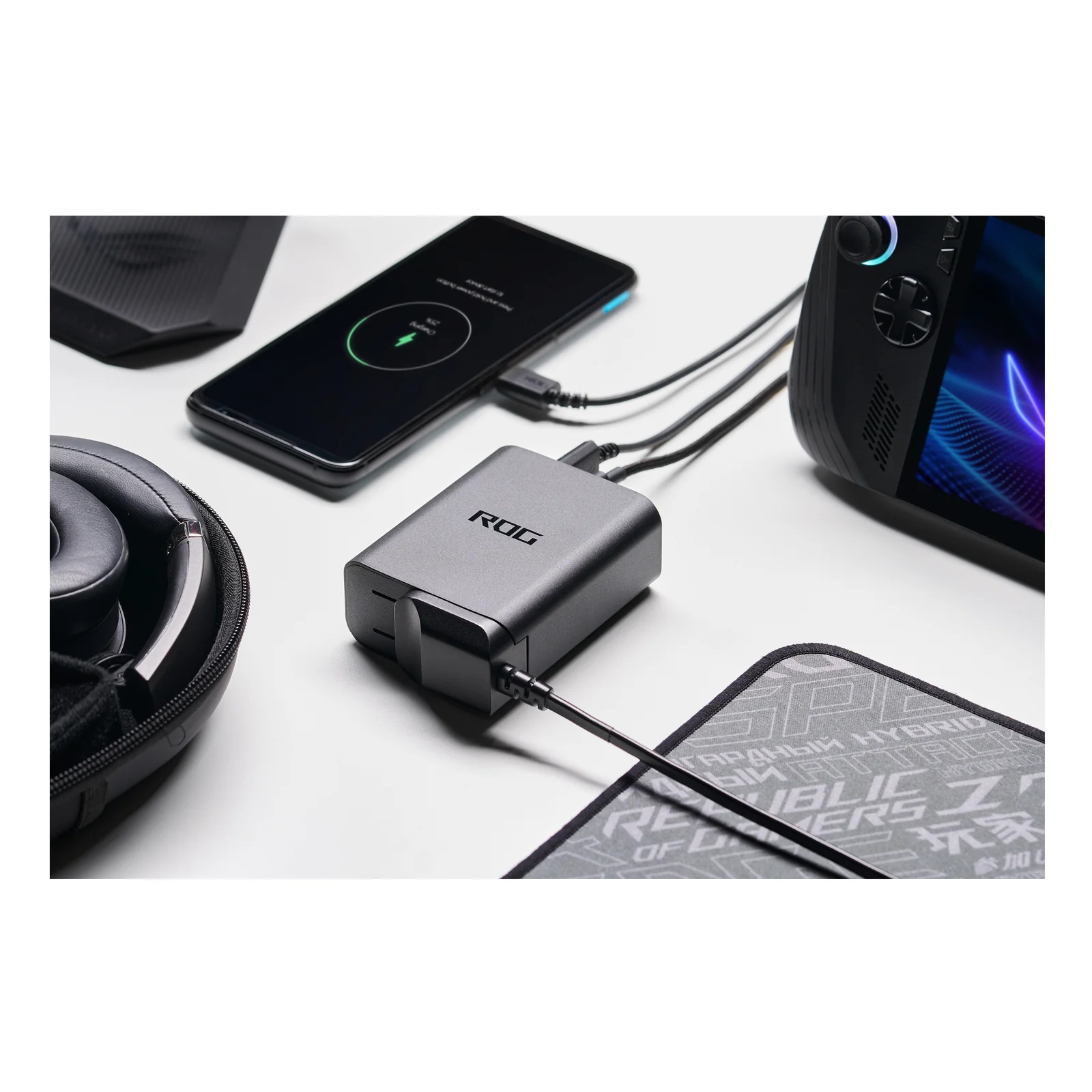 ASUS ROG 140W USB-C GaN Universel Noir Secteur Charge rapide Intérieure