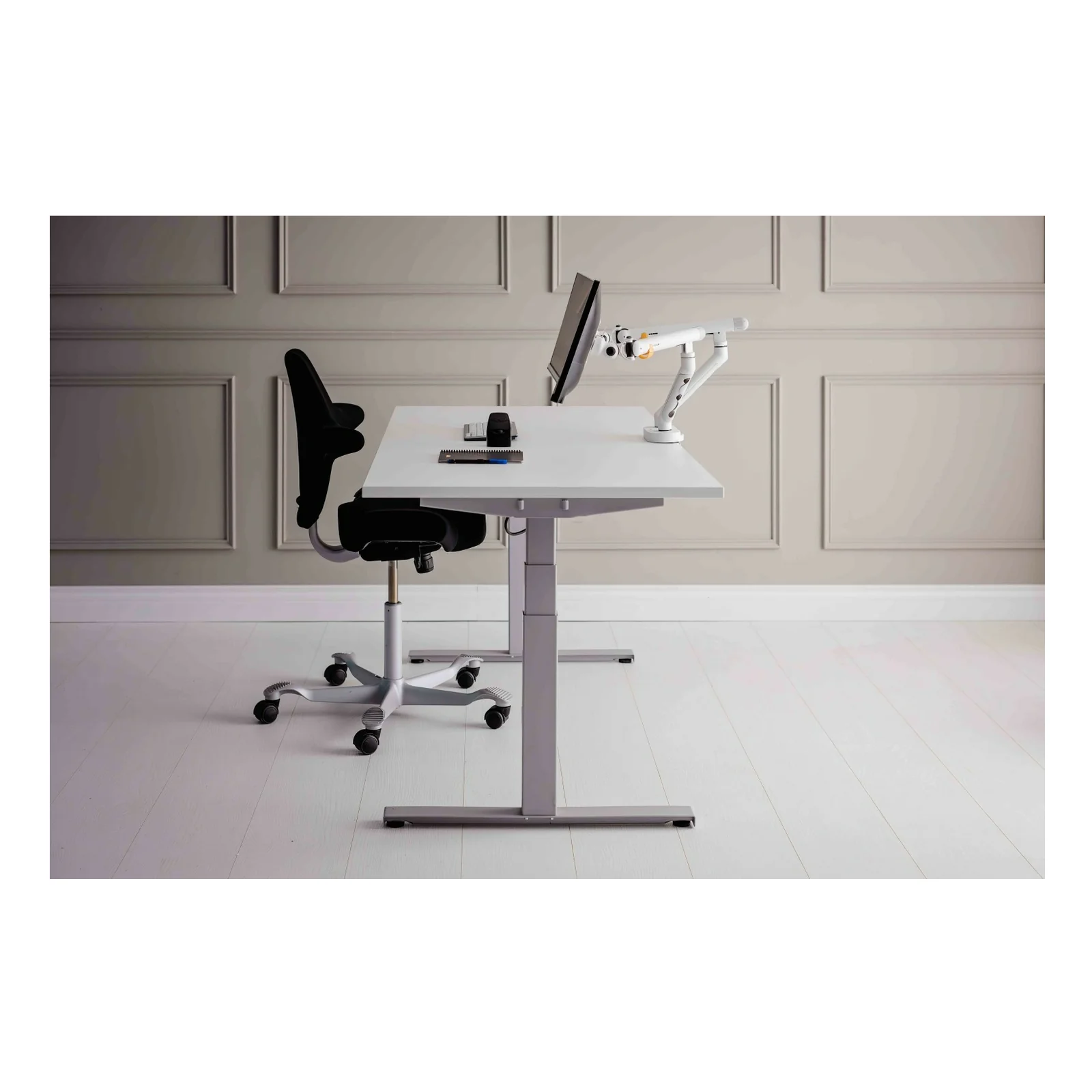 BakkerElkhuizen BE Flexible Dual White