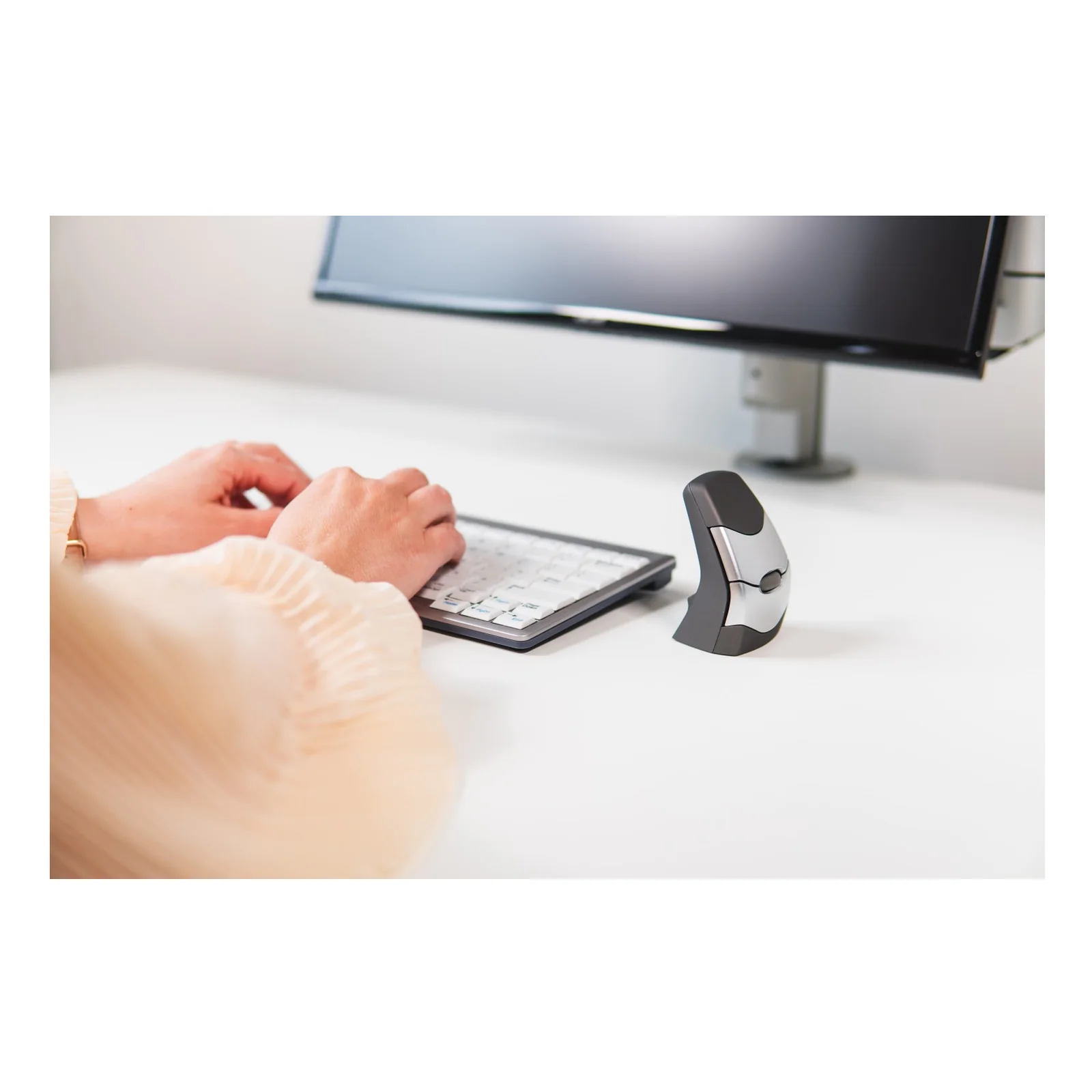 BakkerElkhuizen DXT 2 Precision Mouse Wireless