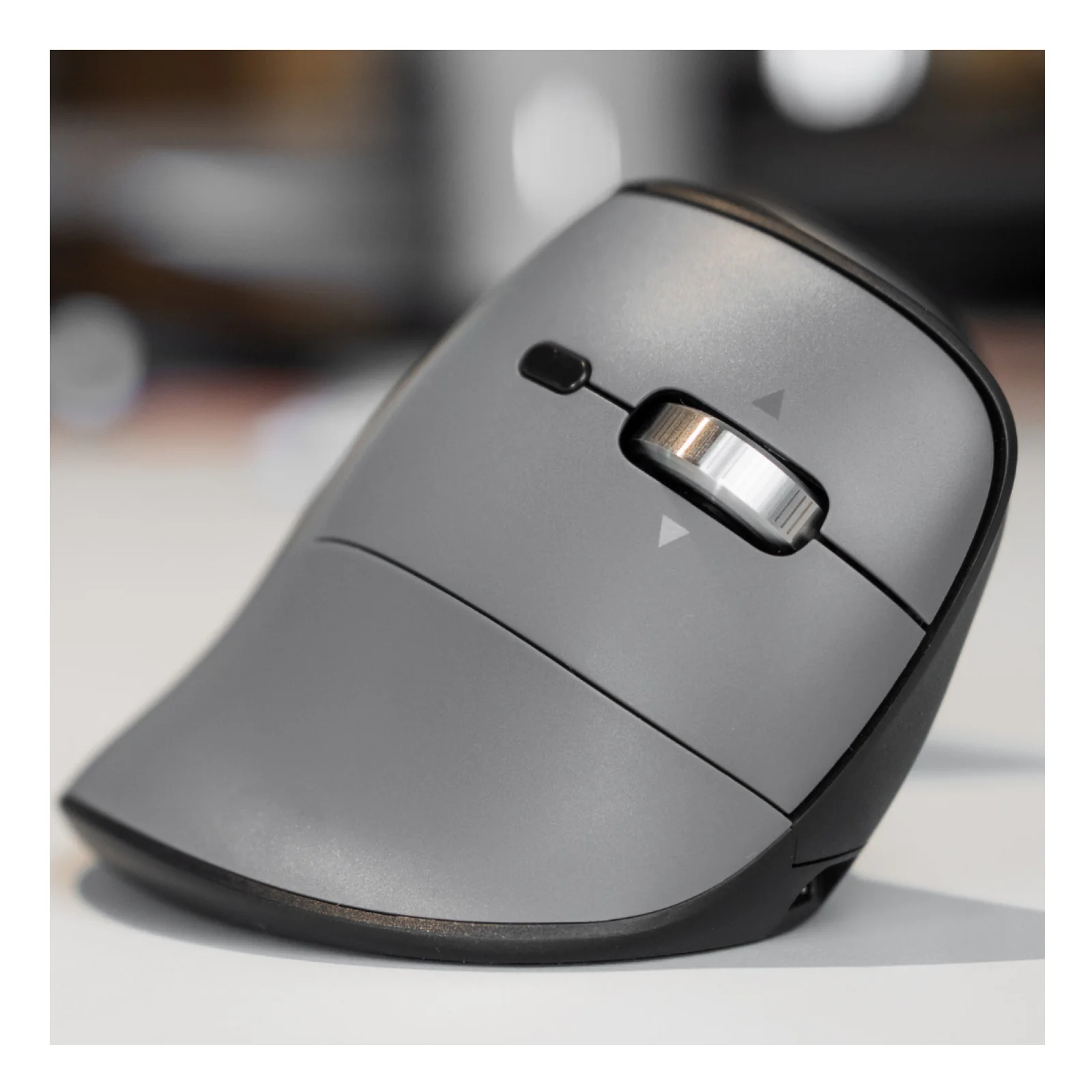 BakkerElkhuizen FastForward Pro mouse souris Bureau Droitier RF Wireless + Bluetooth + USB Type-C Optique 5000 DPI