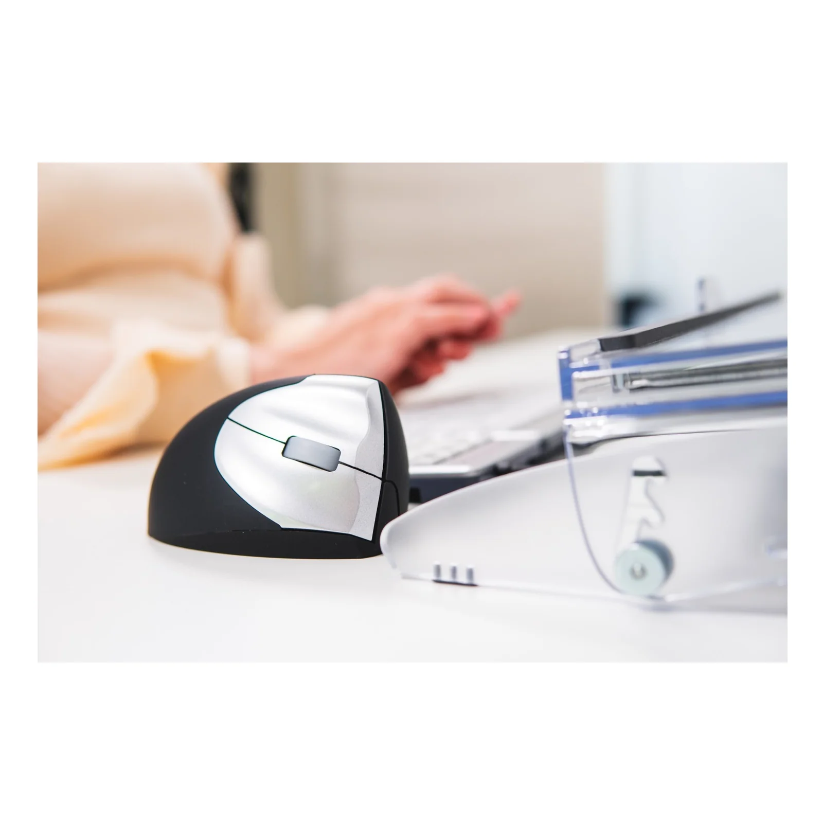 BakkerElkhuizen Handshake Wireless VS4 souris Bureau Gauche RF sans fil Laser 2400 DPI