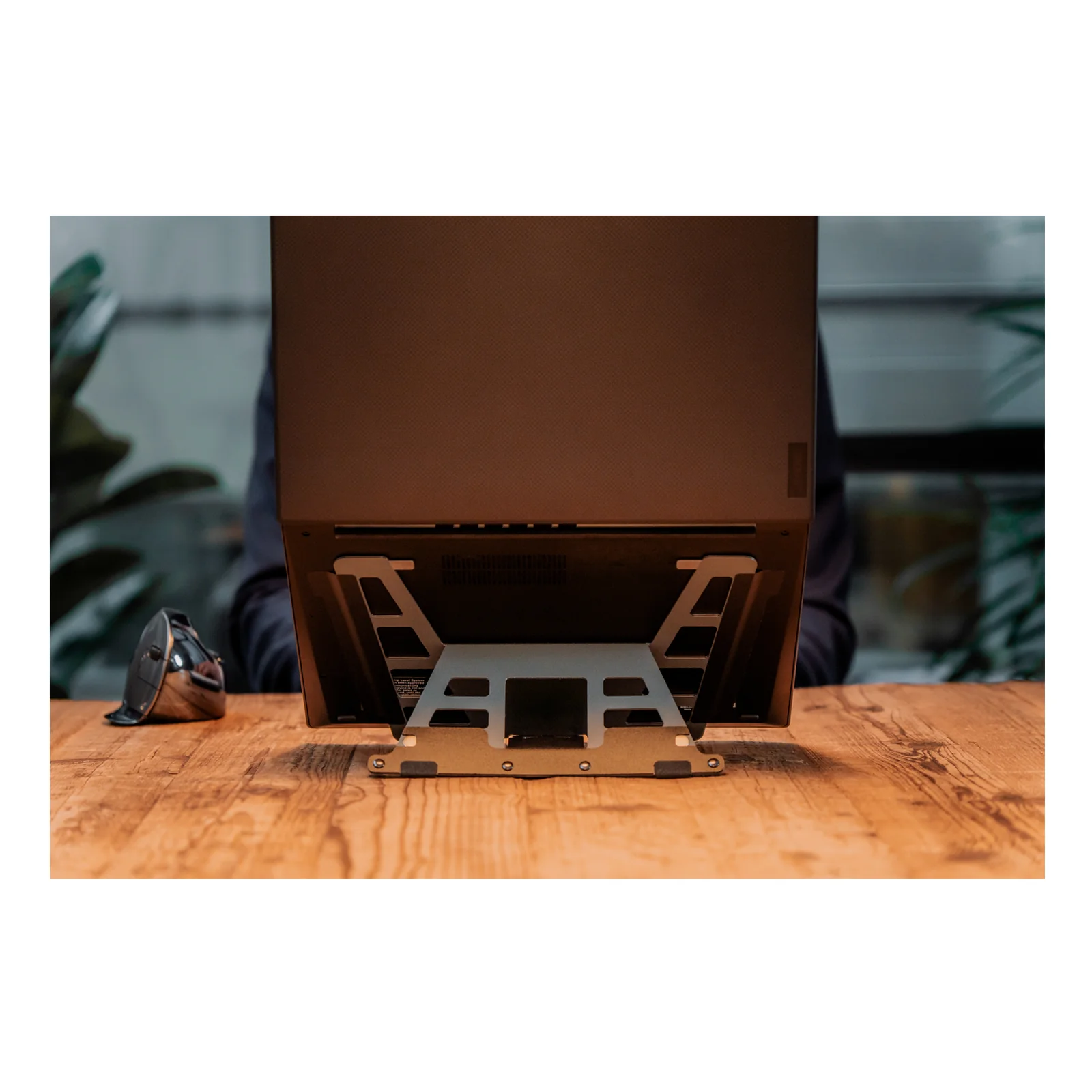BakkerElkhuizen UltraStand Universal Supports de Laptop Noir, Gris foncé 39,6 cm (15.6")