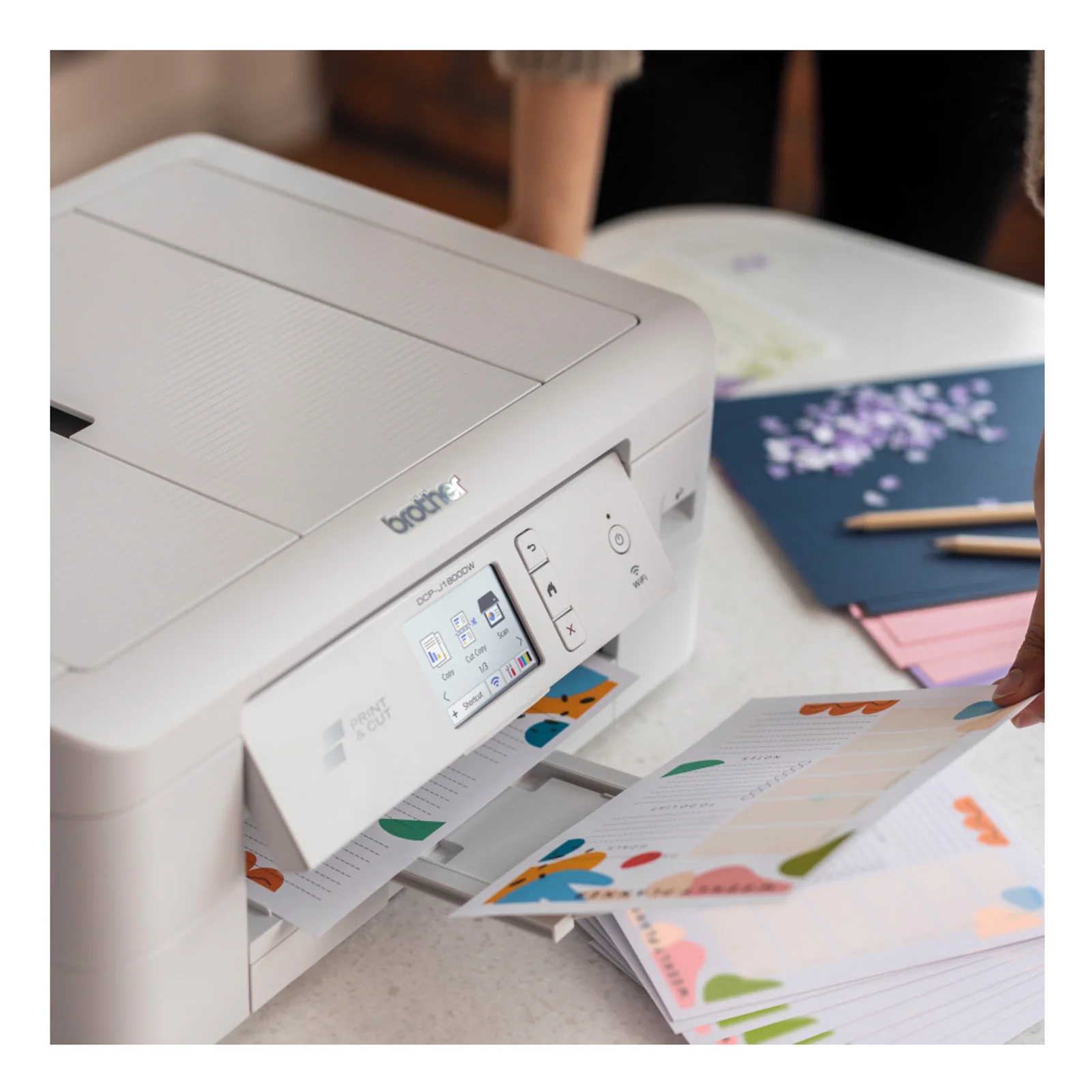 Brother DCP-J1800DWRE1 Jet d'encre A4 1200 x 6000 DPI 17 ppm Wifi