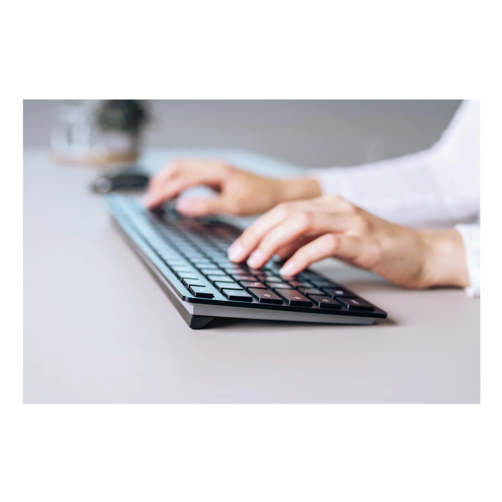 CHERRY KW 9100 SLIM clavier Universel RF sans fil + Bluetooth QWERTY Nordique Noir