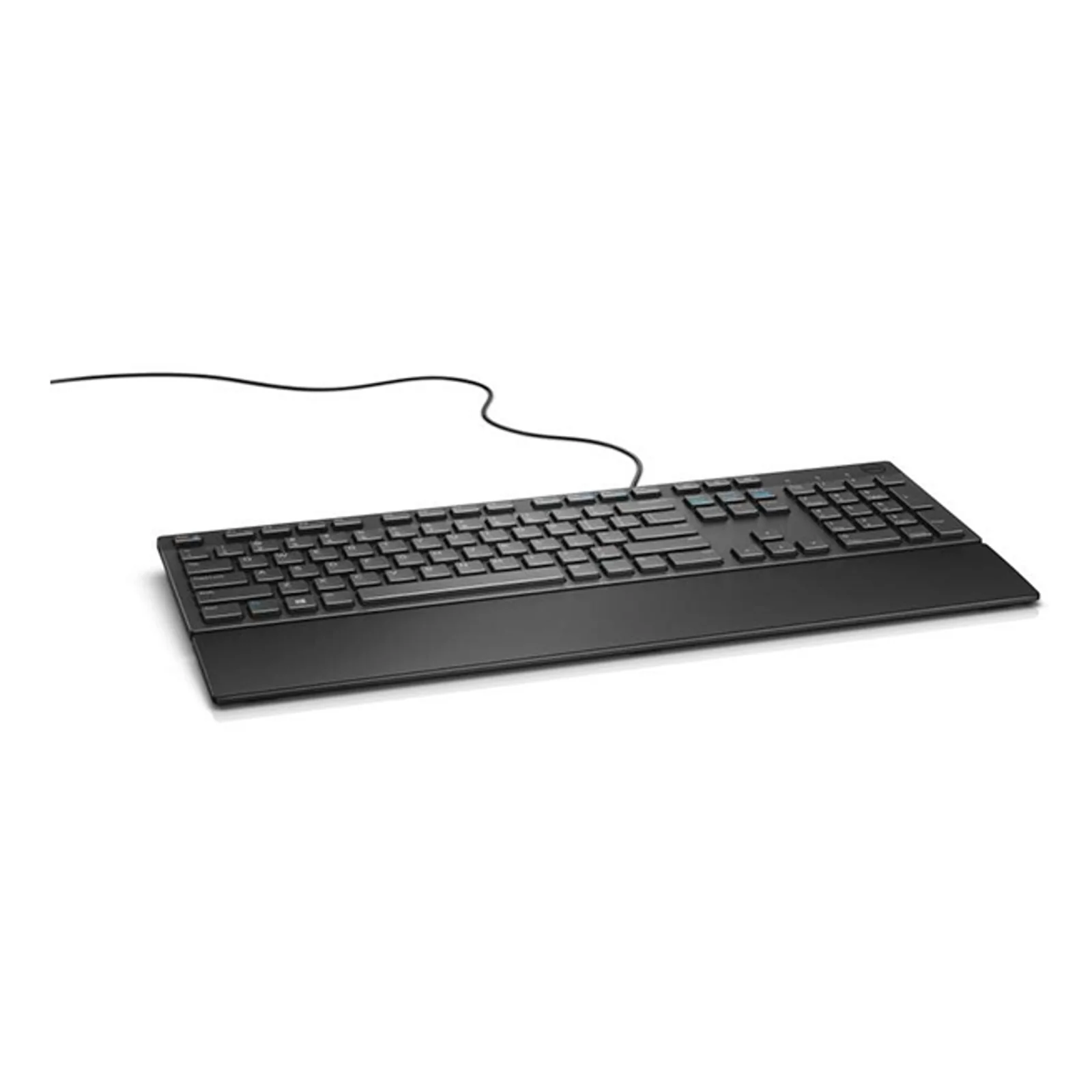 Vue trois quarts du clavier noir posé à plat avec câble USB déroulé et profil bas des touches