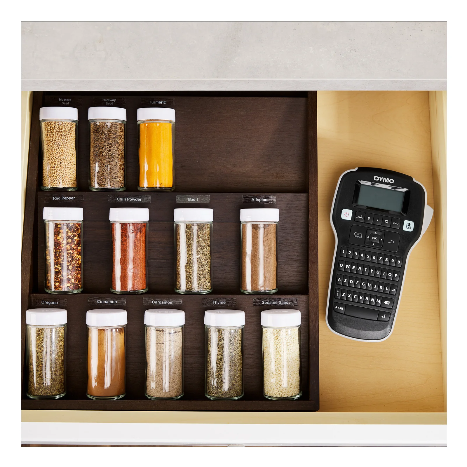 DYMO D1 étiquettes autocollantes authentiques | impression en noir sur fond clair | 9 mm x 7 m | pour étiqueteuses LabelManager