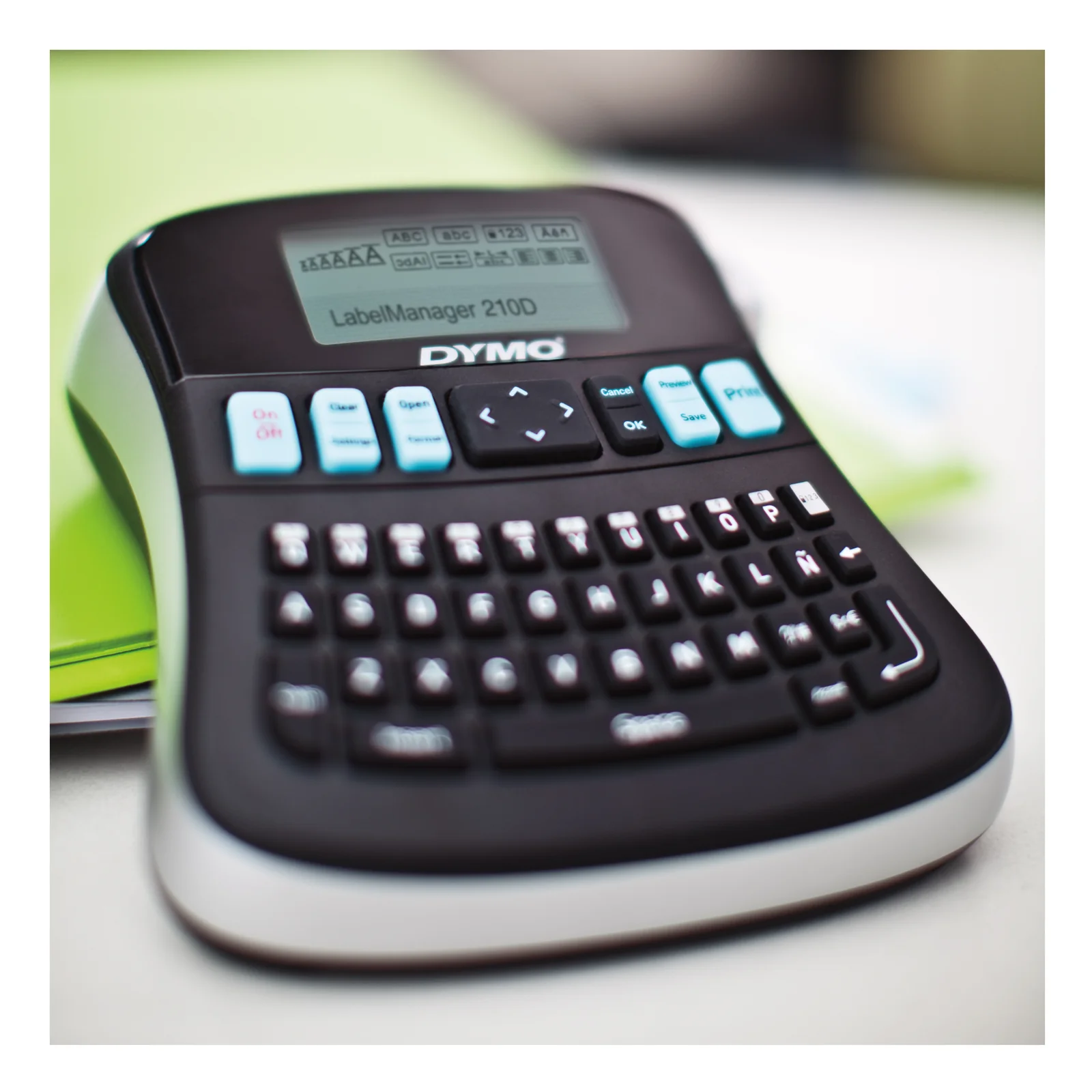 DYMO LabelManager ™ 210D QWERTZ Kitcase