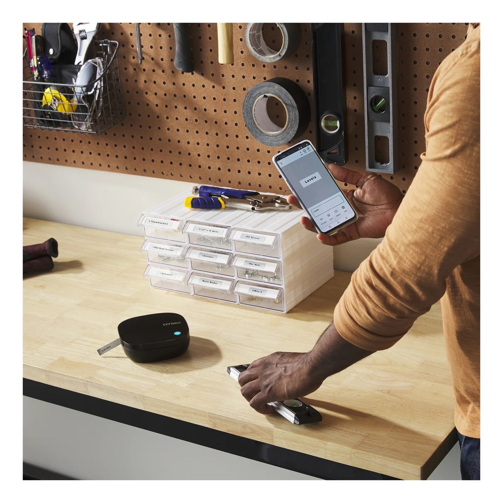 DYMO LetraTag 200B étiqueteuse Bluetooth | Imprimante d'étiquettes compacte | Se connecte à iOS et Android à l'aide de la technologie Bluetooth sans fil | Inclut 1 ruban en papier blanc