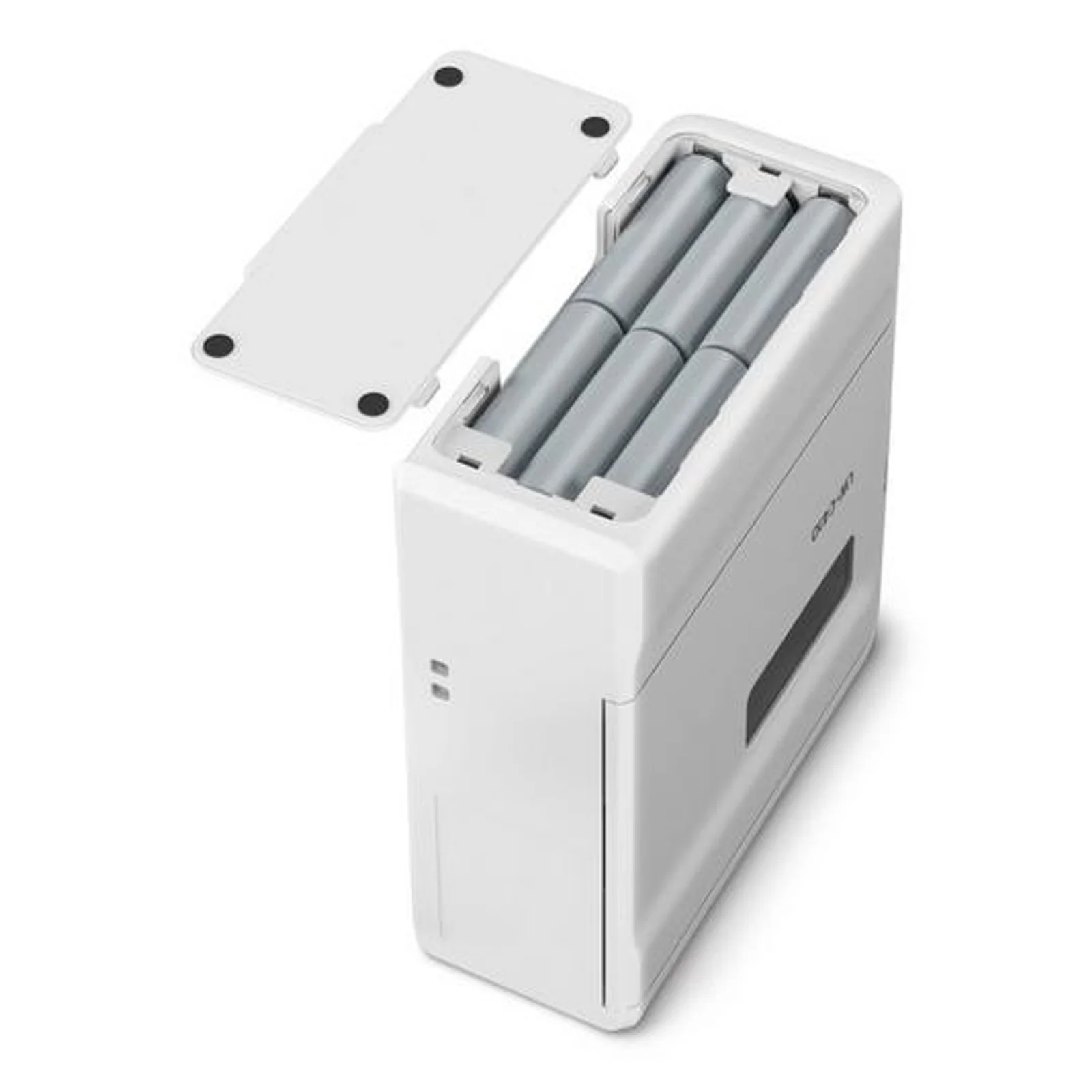 Trappe arrière de l'Epson LW-C410 ouverte avec logement pour 6 piles AA visible