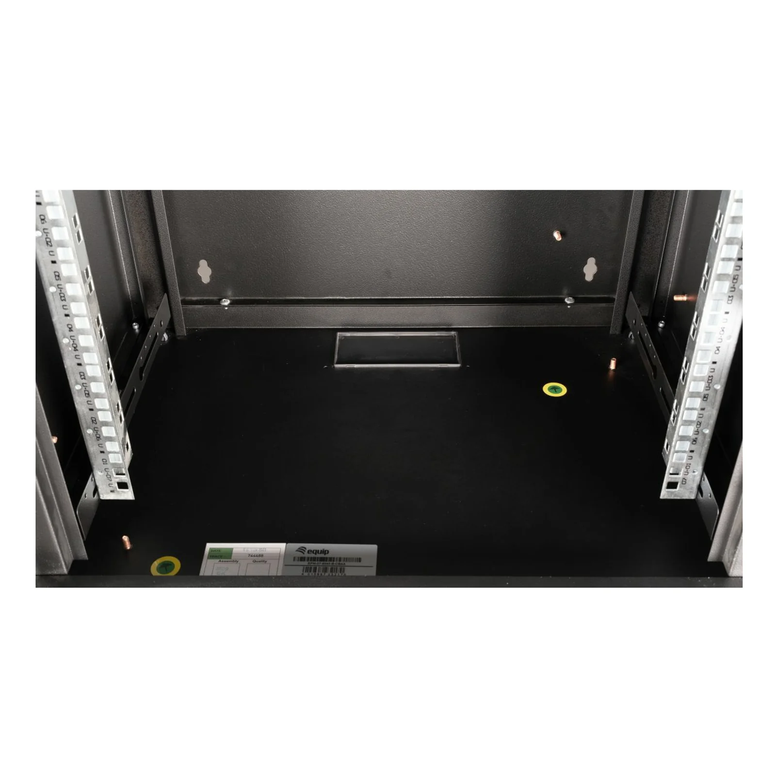 Equip EPM-07-6045-B-CBAA étagère 7U Rack monté sur le mur Noir