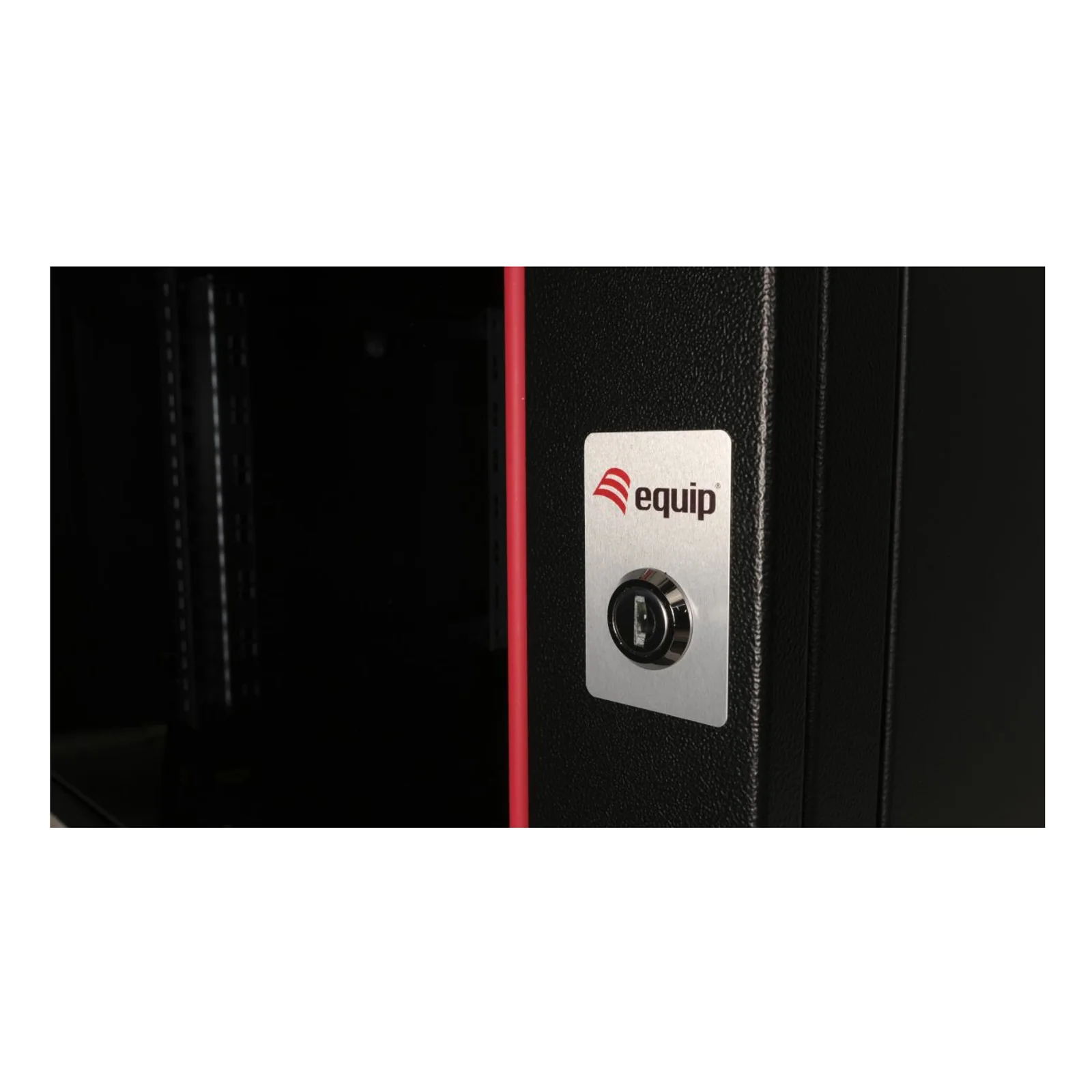 Equip EPM-07-6045-B-CBAA étagère 7U Rack monté sur le mur Noir