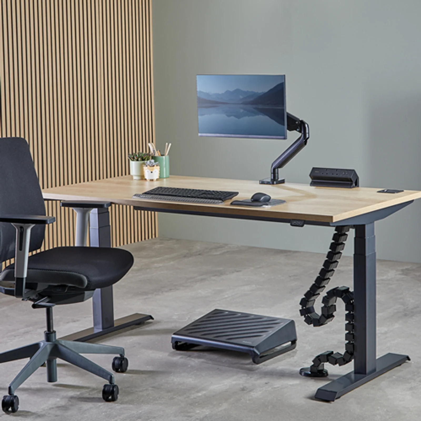 Fellowes 100136871 range-câbles Bureau Manchon de câbles Noir 1 pièce(s)