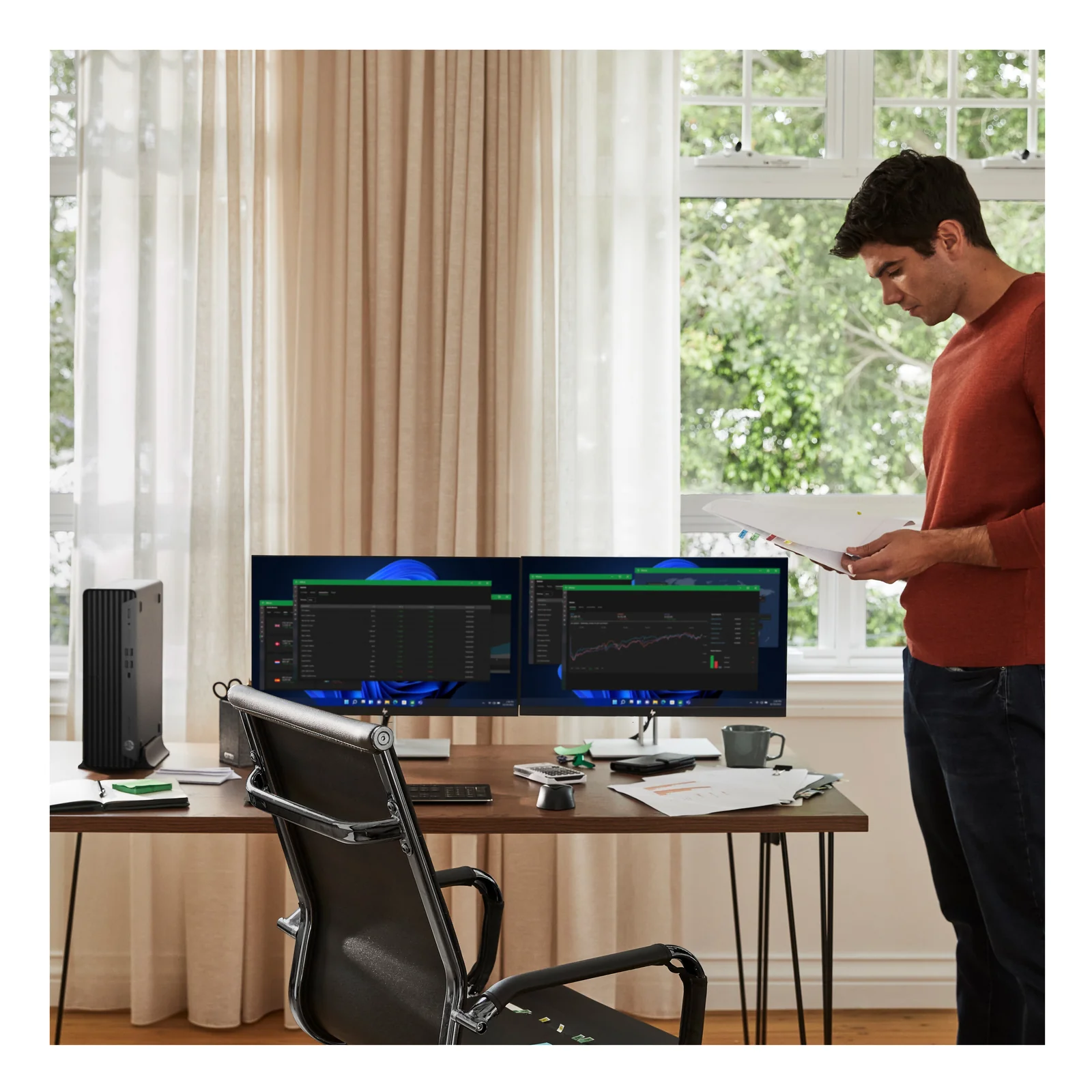 HP Elite SFF 800 G9 Intel® Core™ i5 i5-14500 8 Go DDR5-SDRAM 256 Go SSD Windows 11 Pro PC Noir