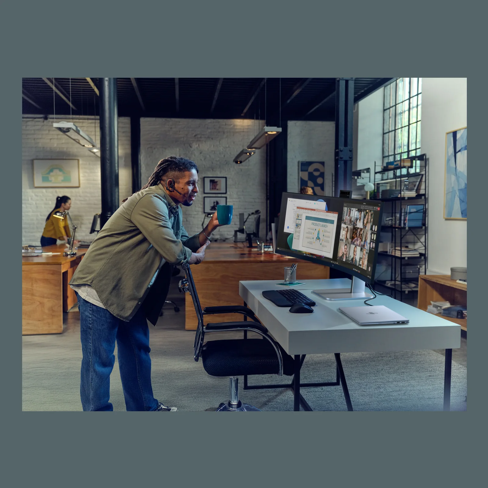 HP Series 5 Pro Écran pour visioconférence DQHD 49 pouces – 549pm