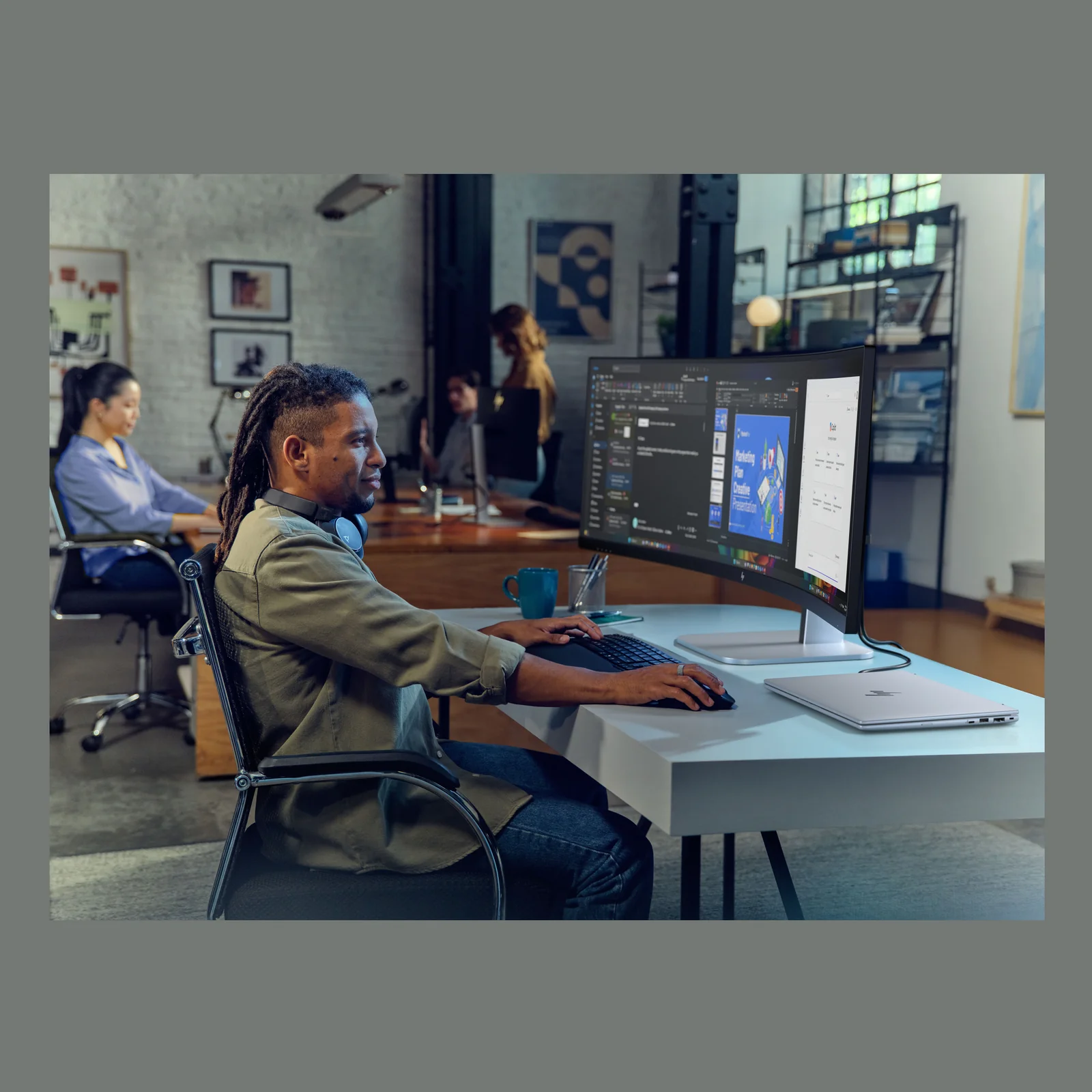 HP Series 5 Pro Écran pour visioconférence DQHD 49 pouces – 549pm