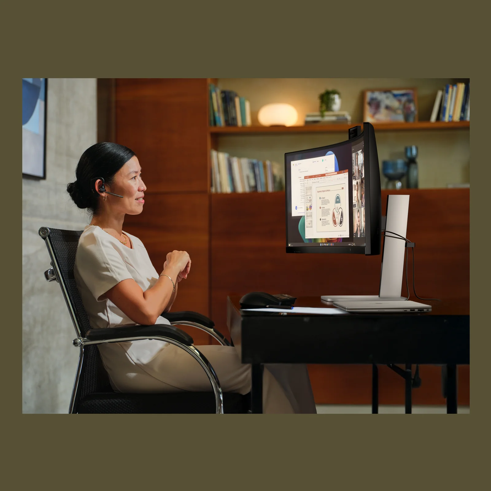 HP Series 5 Pro Écran pour visioconférence DQHD 49 pouces – 549pm