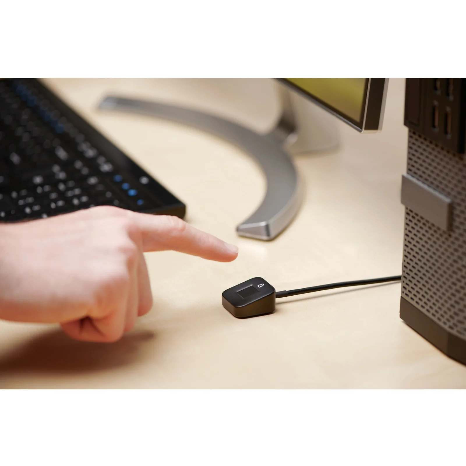 Kensington Clé à empreintes digitales VeriMark Desktop