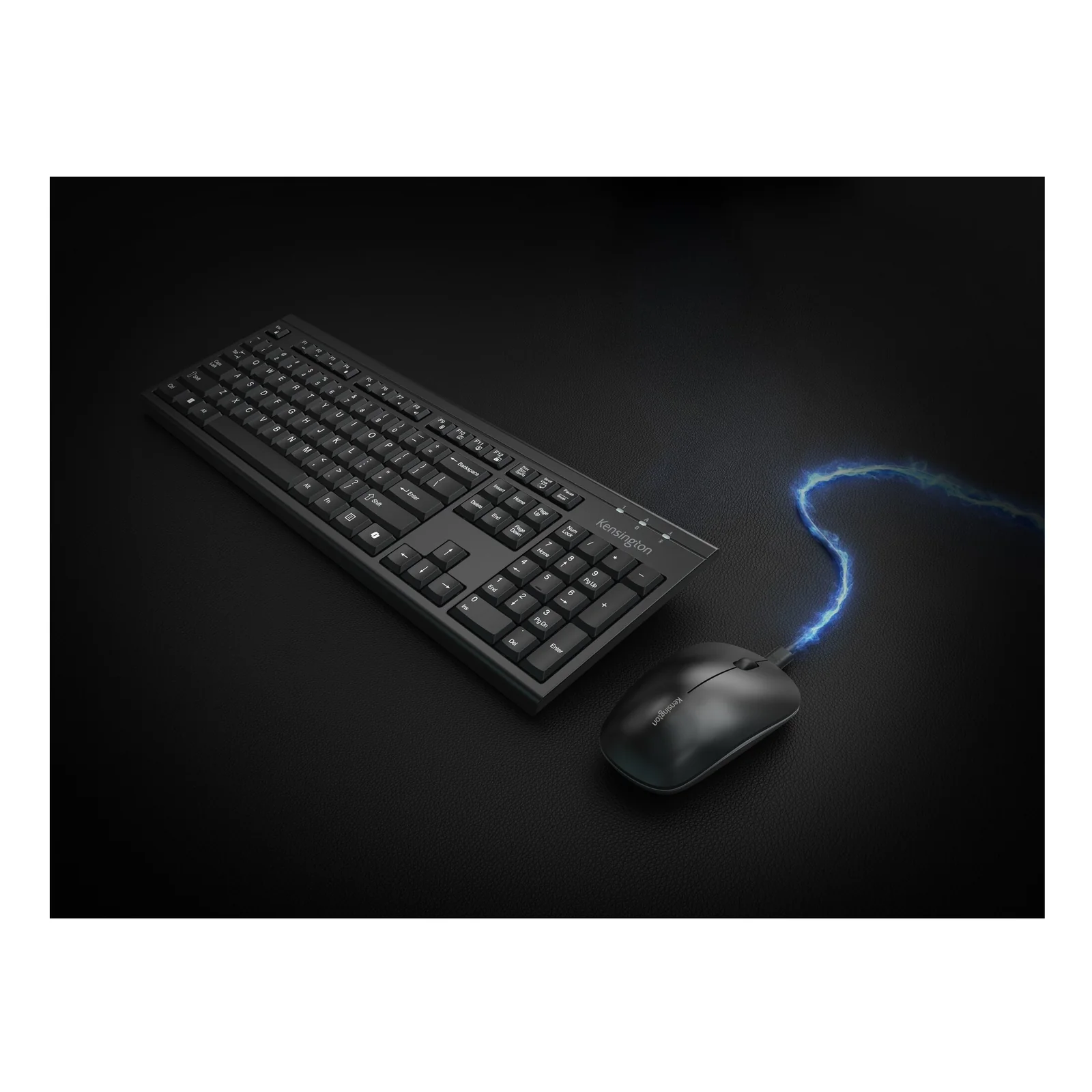 Kit clavier et souris Kensington KM270 EQ noirs avec câble de recharge lumineux bleu, fond sombre