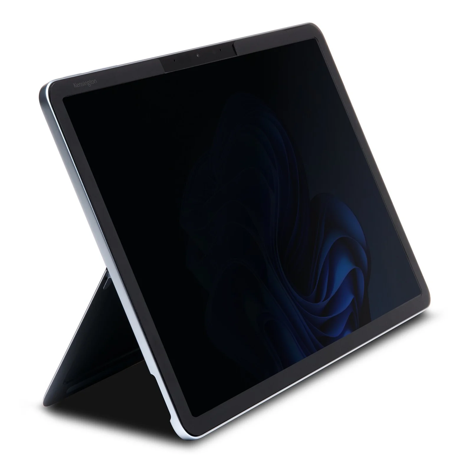 Surface Pro Copilot+ 12 avec filtre MagPro Elite, sans clavier, fond blanc, vue frontale