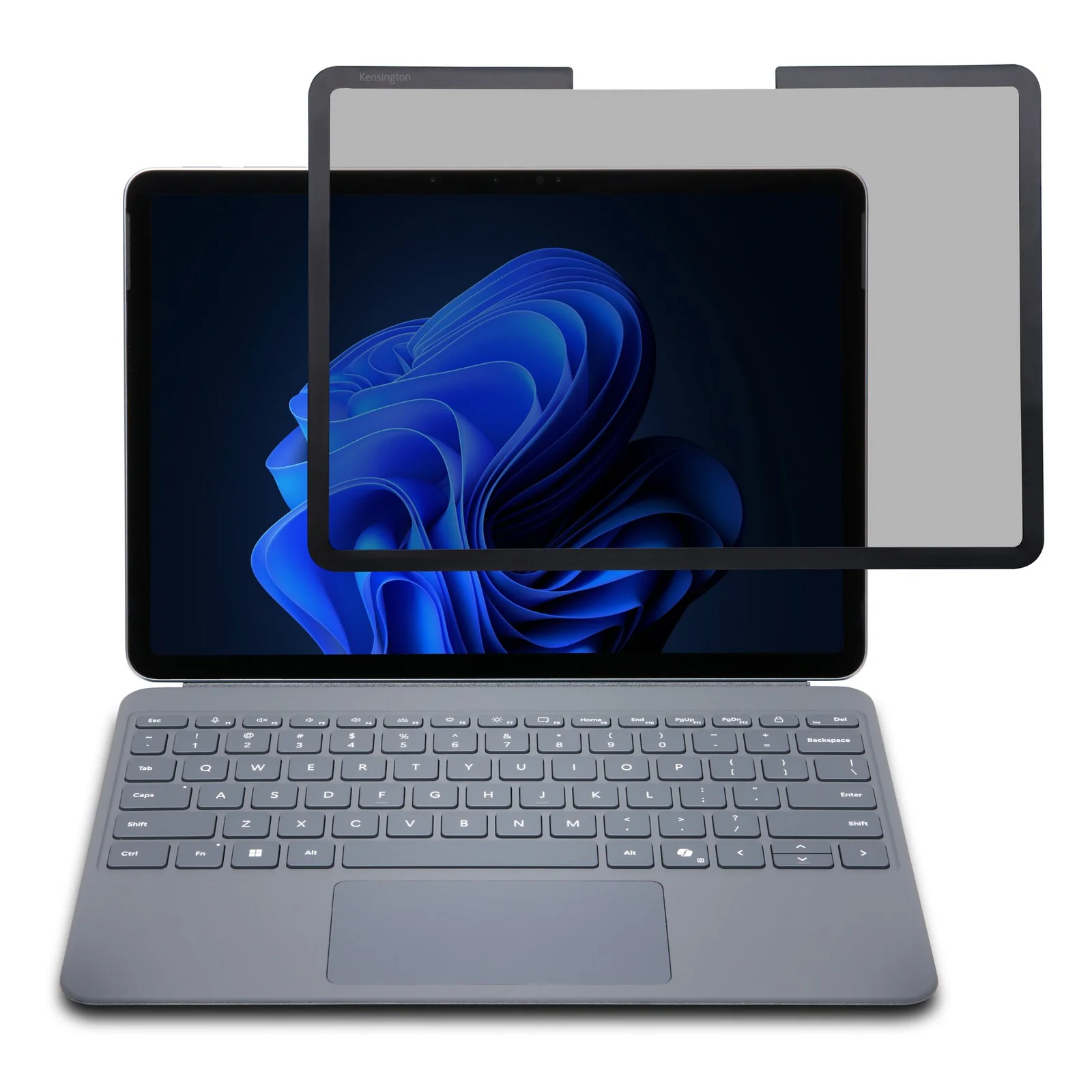 Kensington MagPro Elite K51721WW sur Surface Pro Copilot+ 12, vue frontale, fond blanc