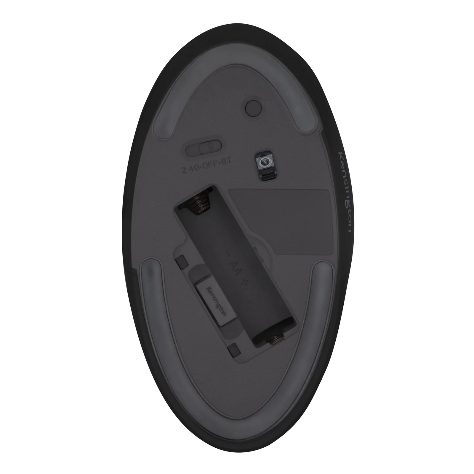 Dessous de la souris noire, compartiment pile et interrupteur on/off