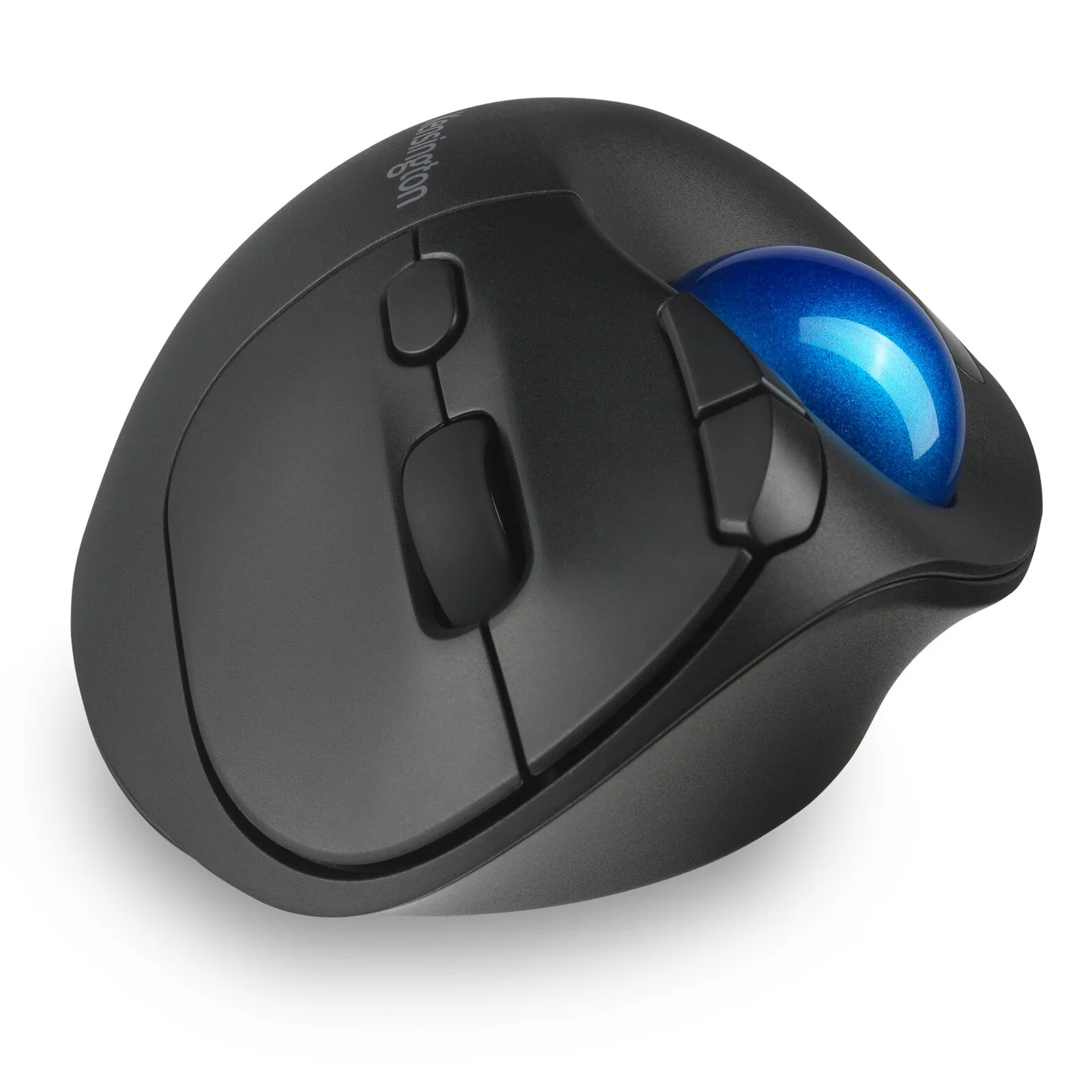Trackball Kensington TB450, vue de trois quarts gauche, boule bleue et boutons latéraux visibles