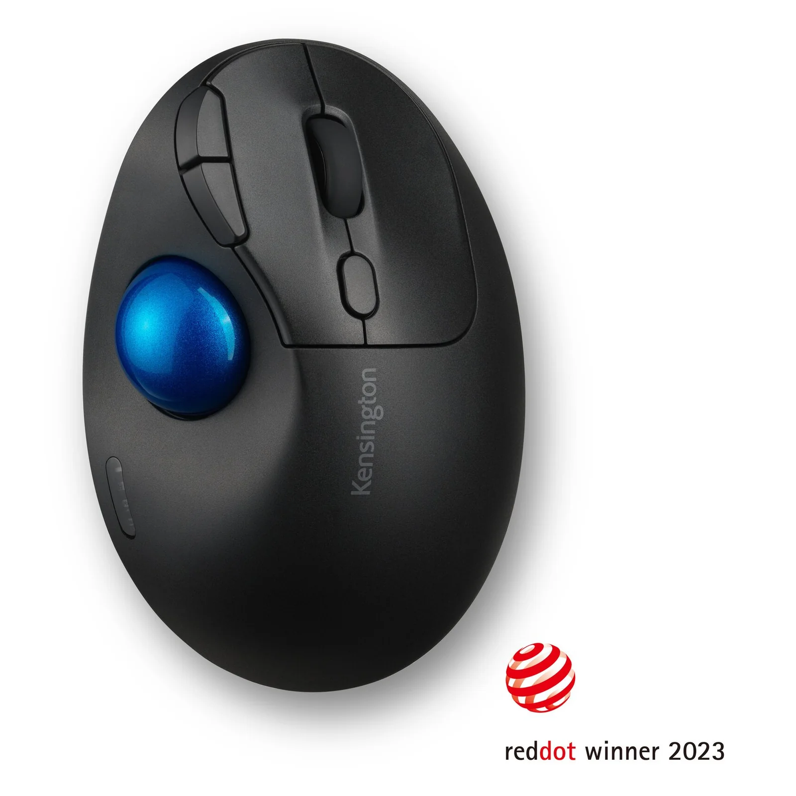 Trackball Kensington TB450 avec badge Red Dot Winner 2023, vue de trois quarts avant sur fond blanc
