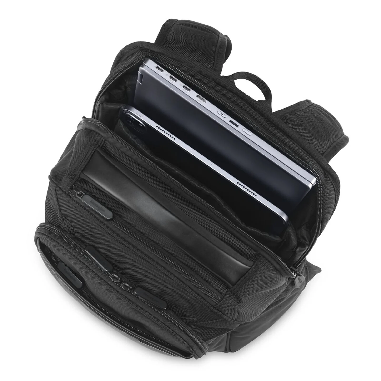 Kensington Sac à dos Contour 2.0 EQ Executive pour ordinateur portable 14”