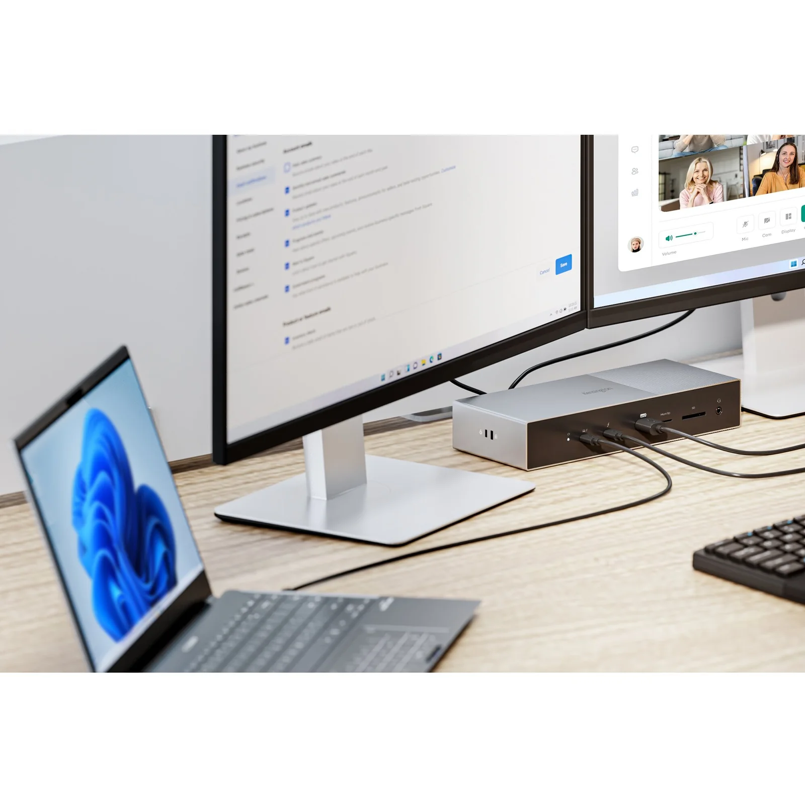 Kensington SD5000T5 EQ Station d’accueil Thunderbolt 5 avec Triple sortie vidéo 4K et alimentation PD 140 W