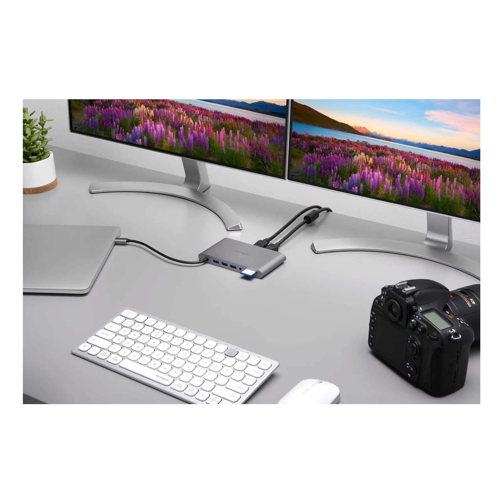 Kensington UH1440P Station d’accueil mobile USB-C 5 Gbits/s sans pilote avec double sortie vidéo – DP/HDMI/VGA