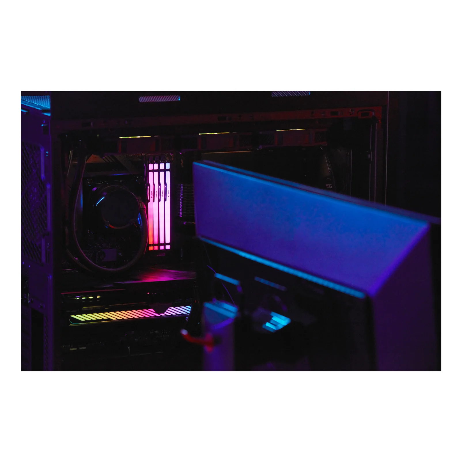 Kingston Technology FURY Beast 64GB 5600MT/s DDR5 CL40 DIMM RGB