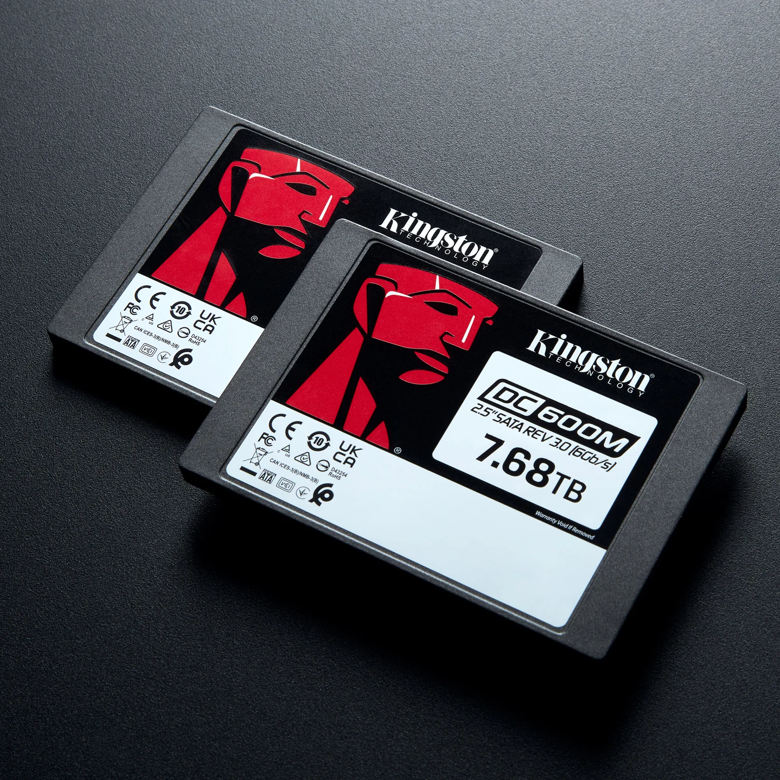 Kingston Technology SSD SATA Enterprise DC600M (usage mixte) 2,5” de 7 680 Go