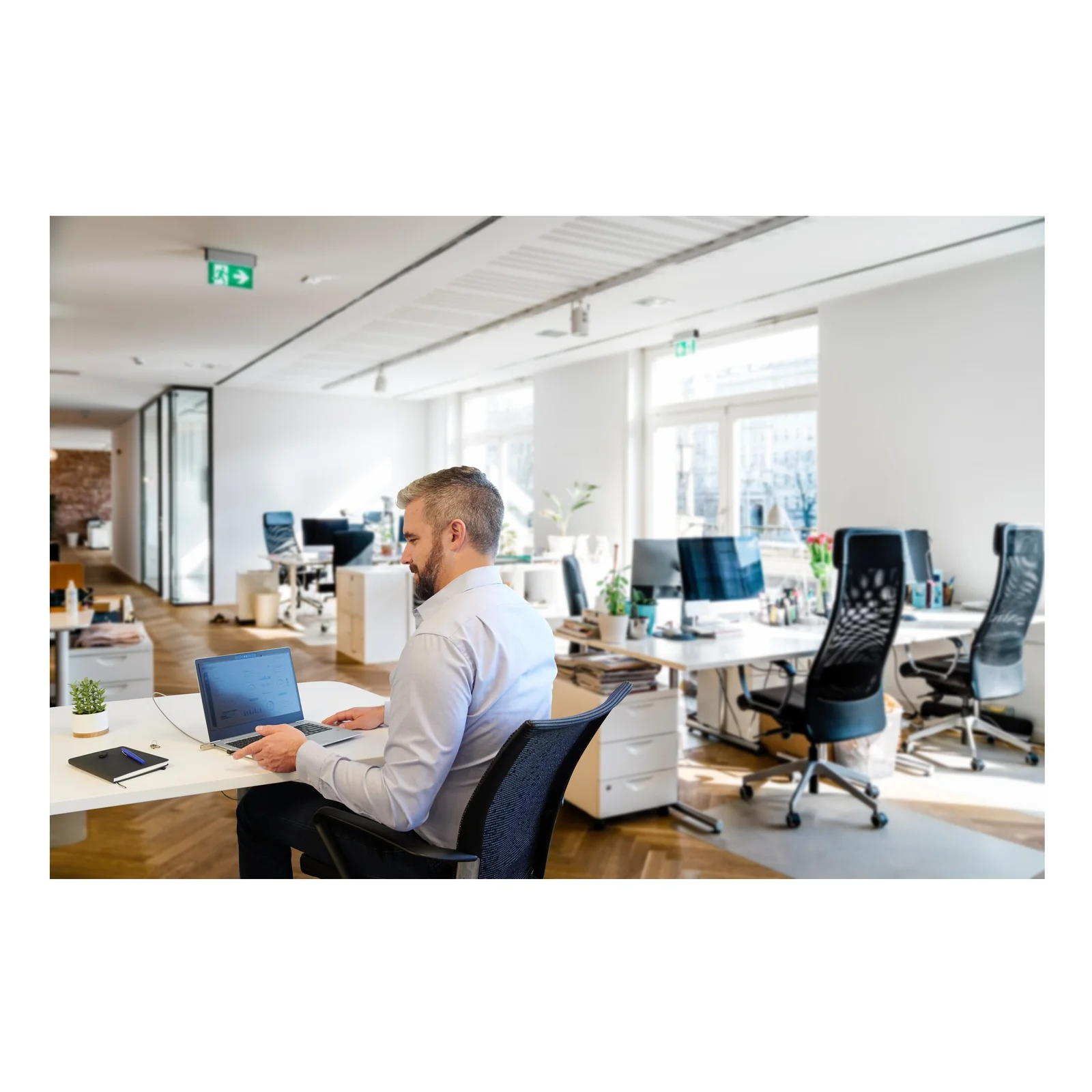 Kensington Filtre de confidentialité magnétique MagPro pour ordinateurs portables 16” (16:10)