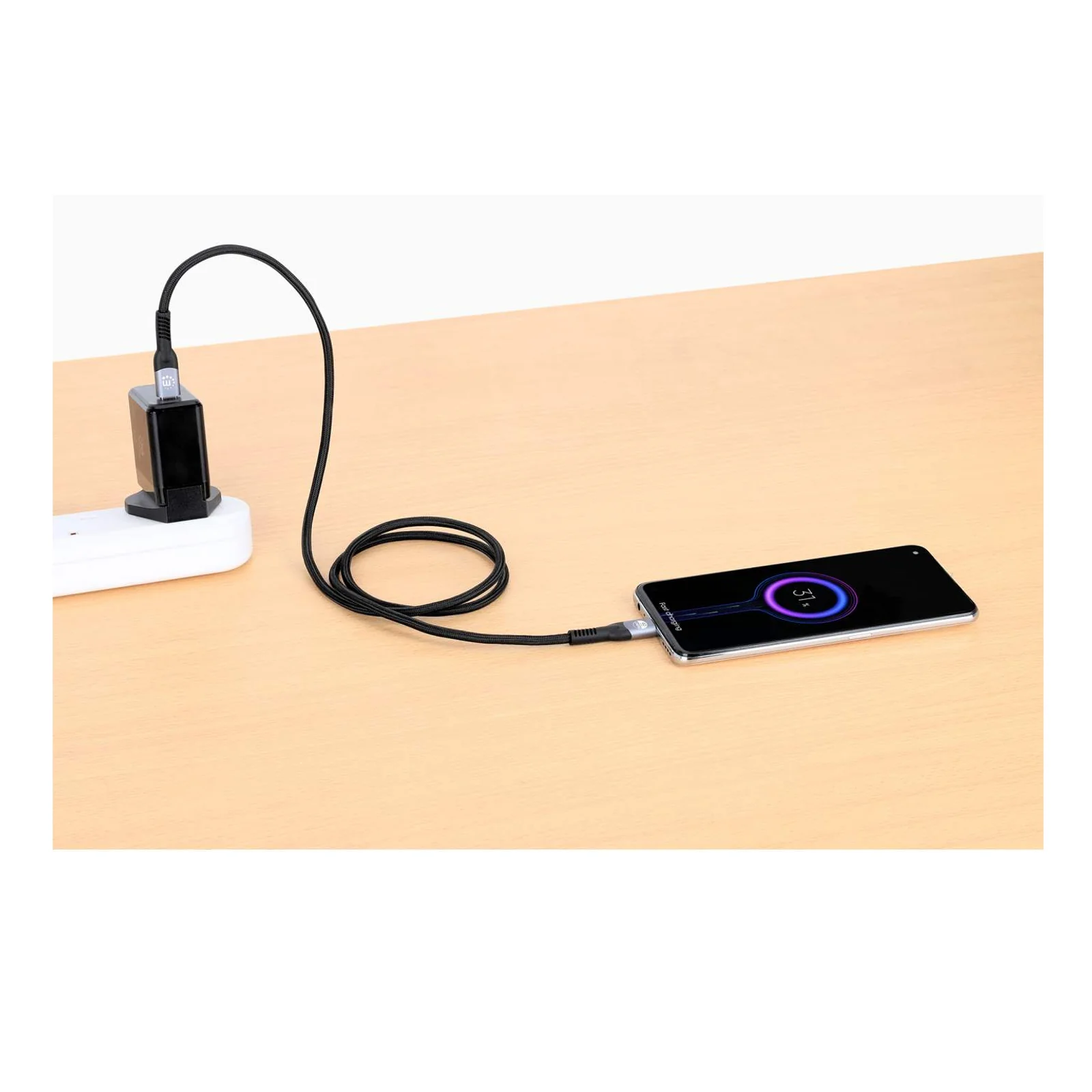 Manhattan Câble USB-C vers USB-C haute vitesse (240 W), 2 m, charge ordinateur portable + données et vidéo rapides, compatible tous PC portables (un chargeur mural USB-C de 240 W supplémentaire est nécessaire), transferts jusqu’à 40 Gbit/s, noir, garantie 3 ans