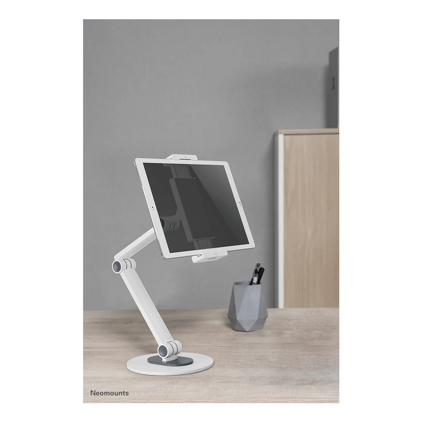 Neomounts DS15-550WH1 Support pour tablette 4.7-12.9" - universel