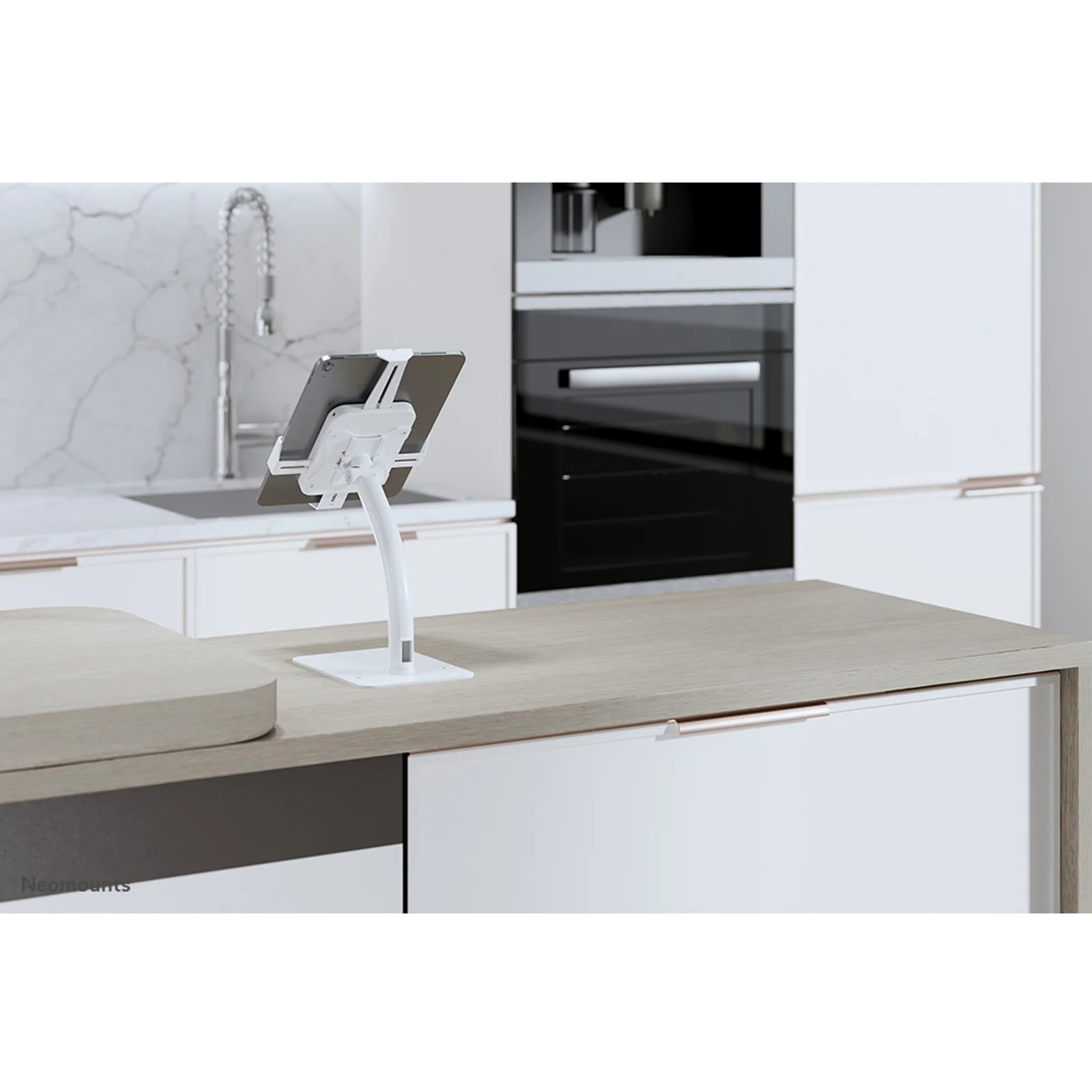 Neomounts DS15-625WH1 Support de bureau pour tablette 7.9-11" - verrouillable - universel