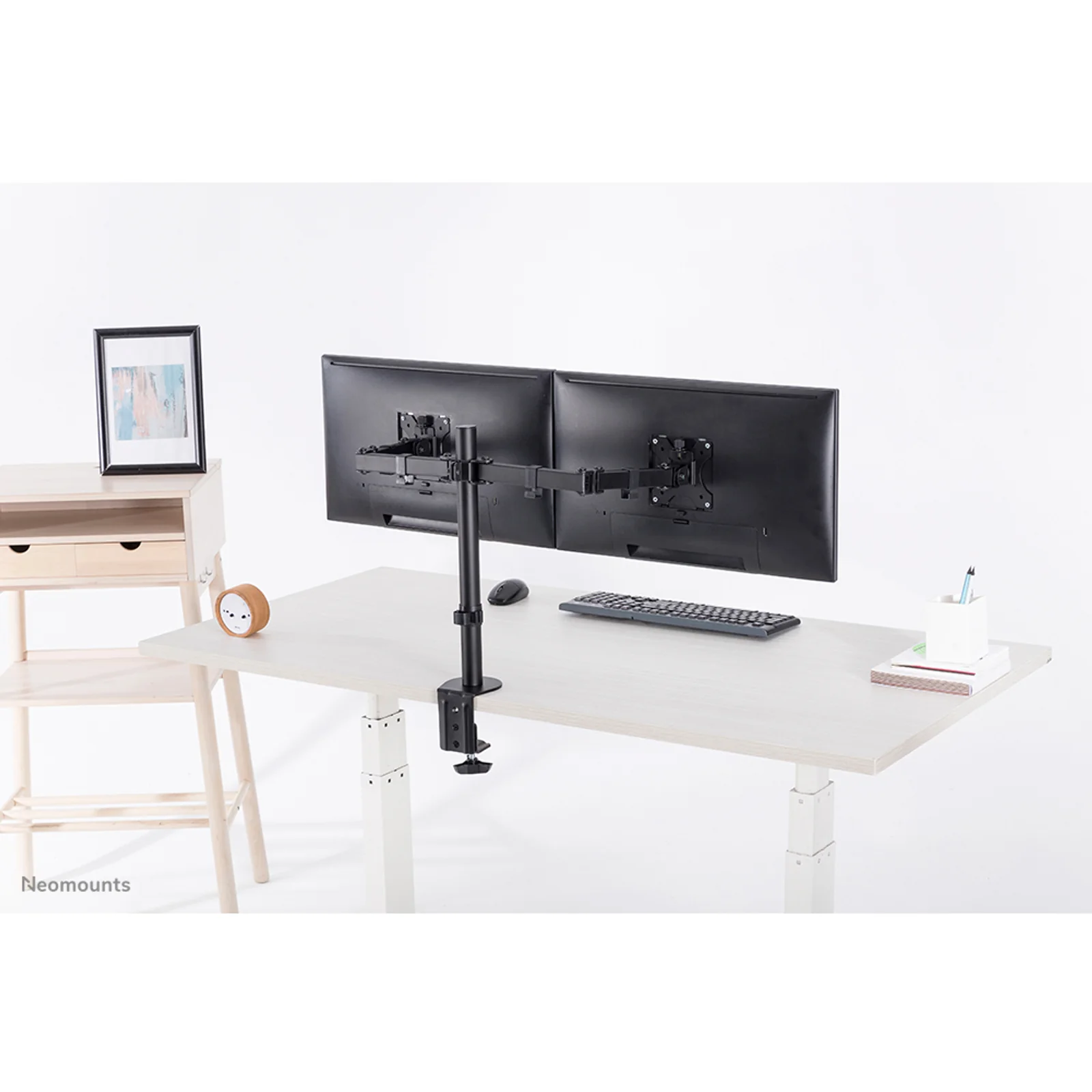 Neomounts FPMA-D550DBLACK Support d'écran à fixer 10-32"