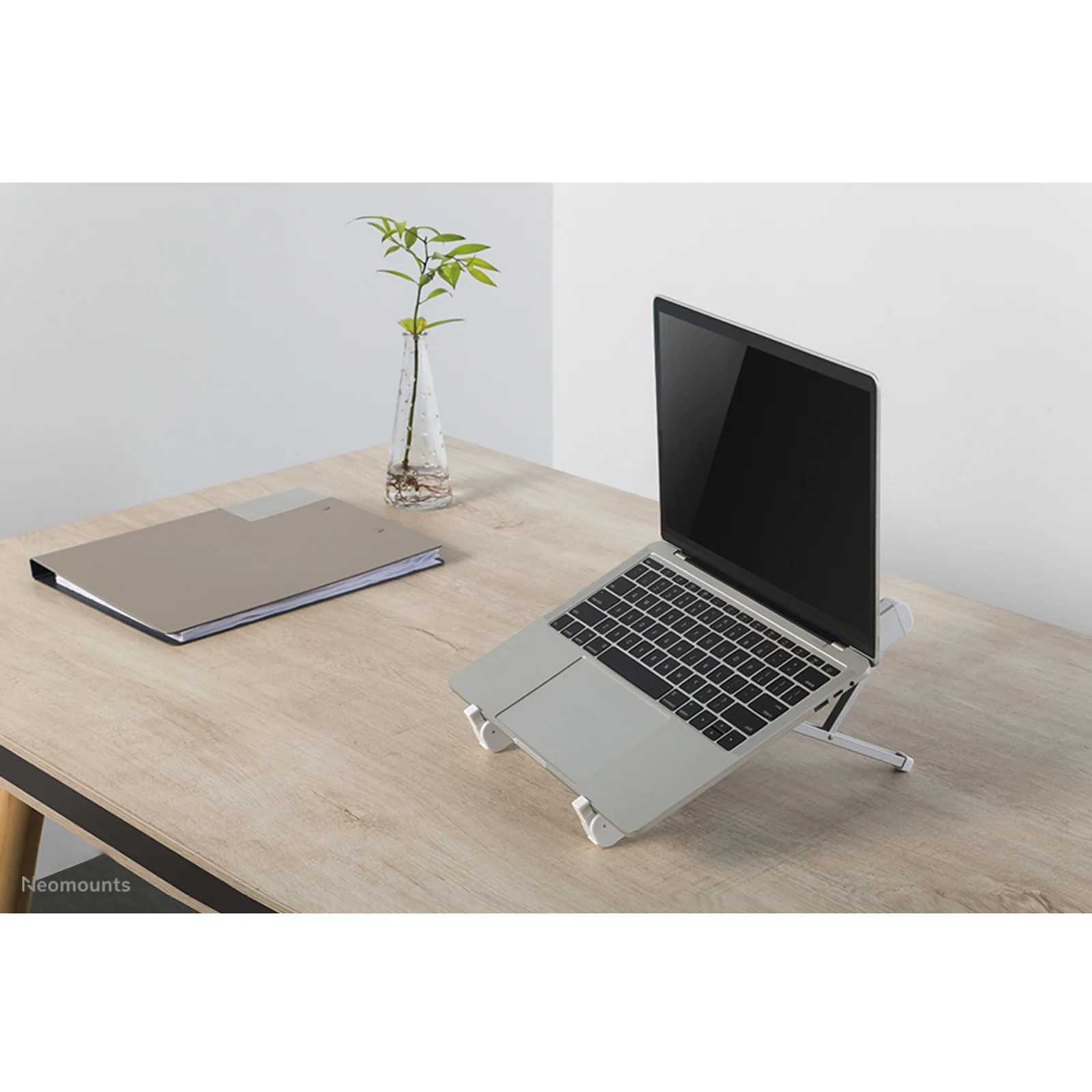 Neomounts NSLS010 Support pour ordinateur portable 11-17" - pliable - compact - universel