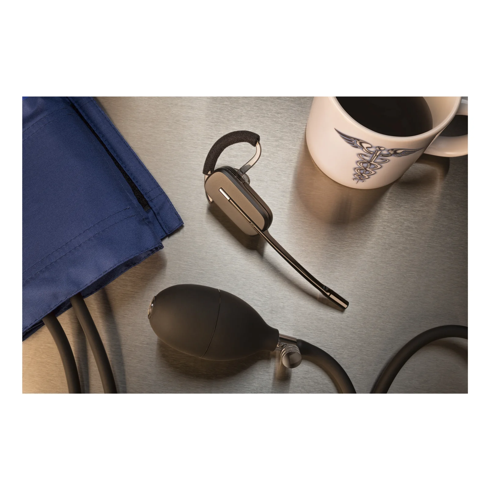 HP Poly Micro-casque Poly CS540A avec levier décroché du combiné
