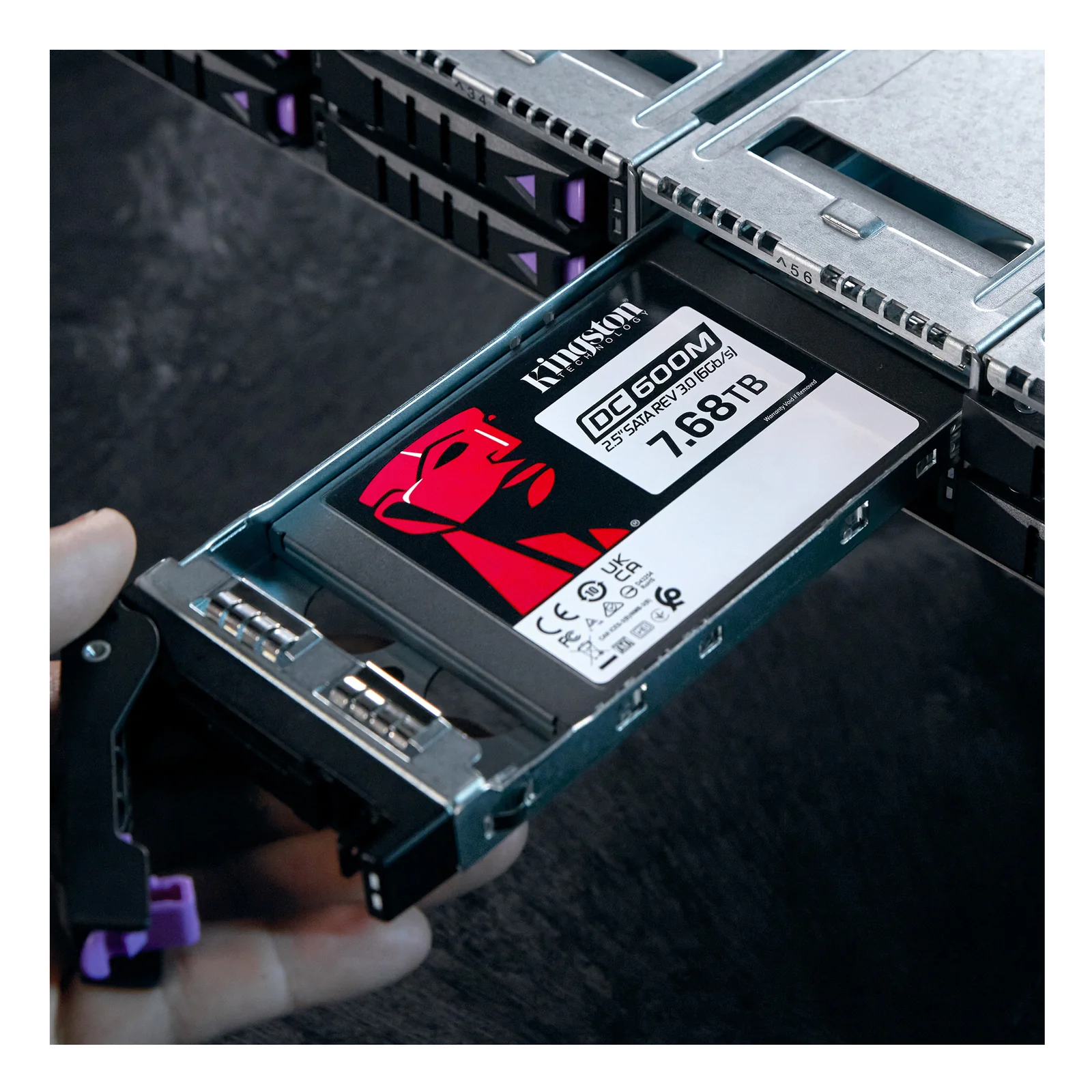 Kingston Technology SSD SATA Enterprise DC600M (usage mixte) 2,5” de 7 680 Go