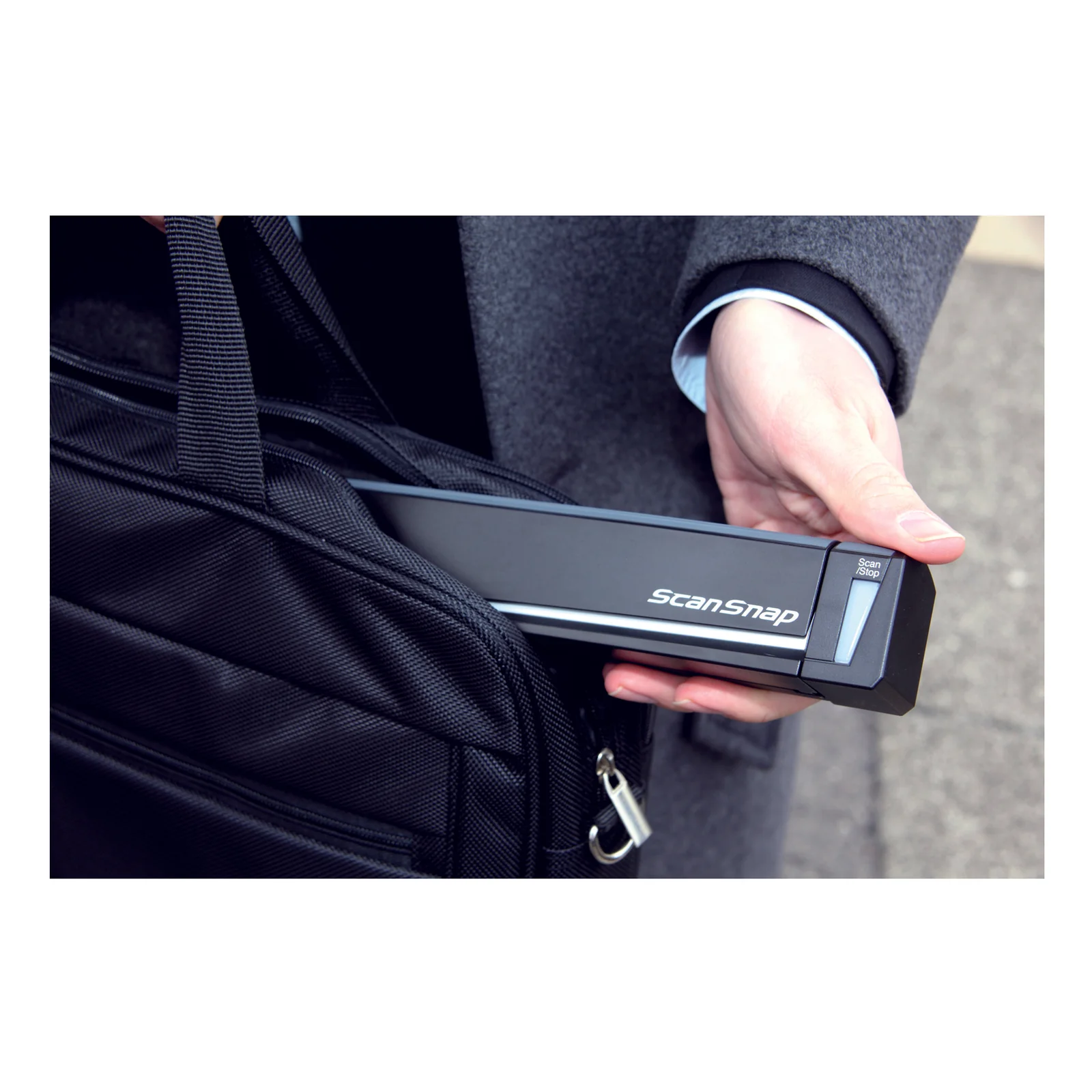 Ricoh ScanSnap S1100i Numériseur à alimentation papier + chargeur de document 600 x 600 DPI A4 Noir