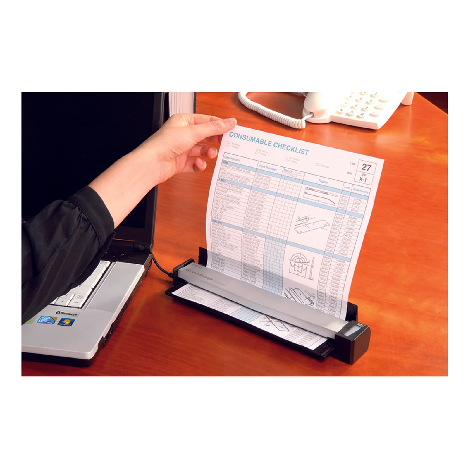 Ricoh ScanSnap S1100i Numériseur à alimentation papier + chargeur de document 600 x 600 DPI A4 Noir