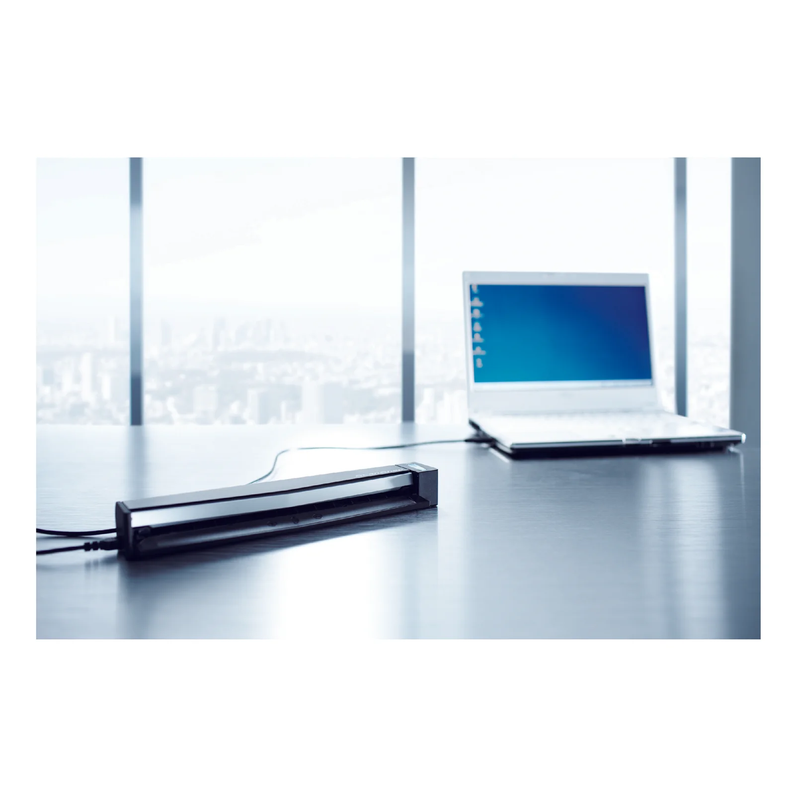 Ricoh ScanSnap S1100i Numériseur à alimentation papier + chargeur de document 600 x 600 DPI A4 Noir