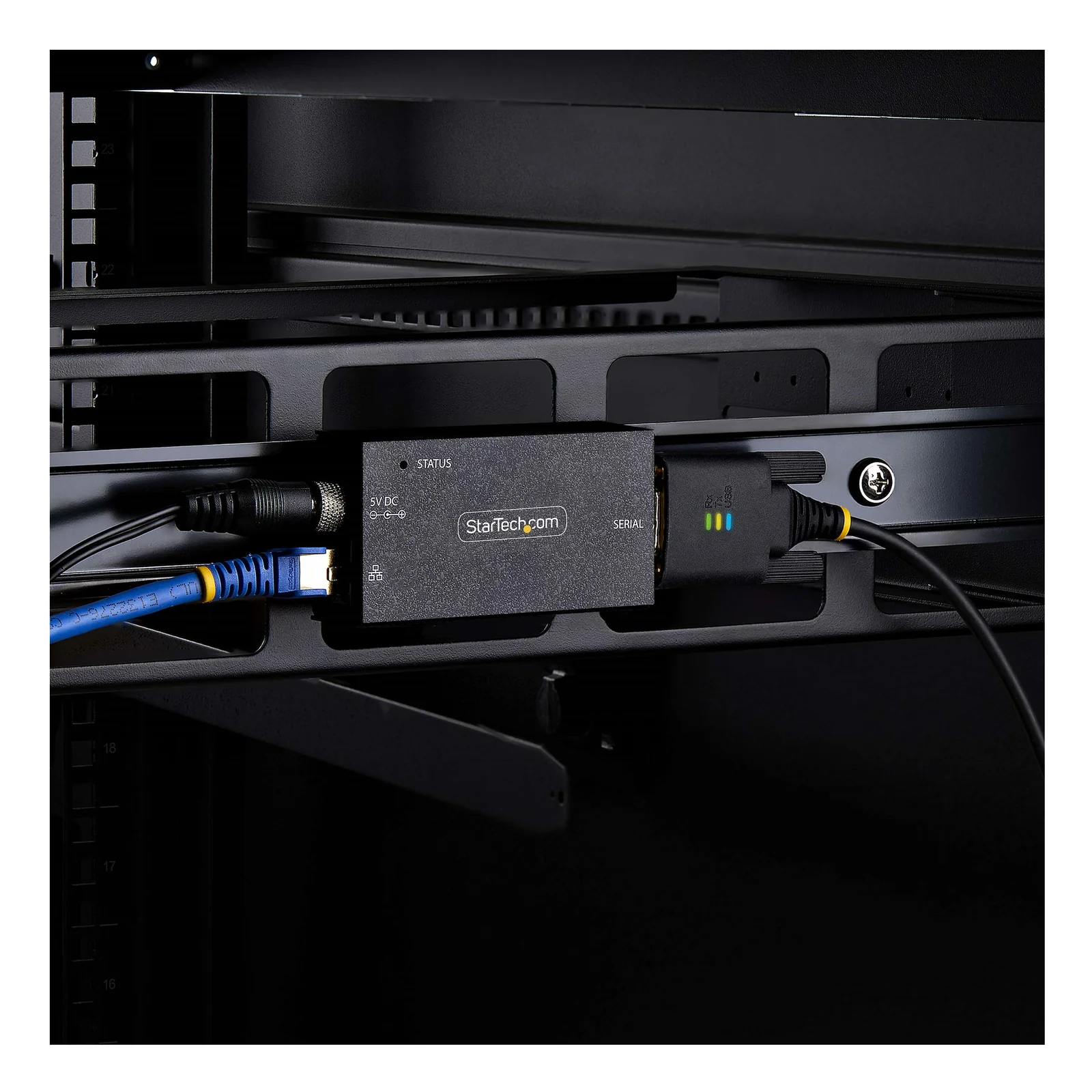 StarTech.com Adaptateur Série vers Ethernet à 1 Port, Serveur de Périphériques Série IP pour Périphériques RS232 Distants, Montage Mural/sur Rail DIN, Boîtier Métallique, Convertisseur Série RJ45 LAN vers DB9, TAA