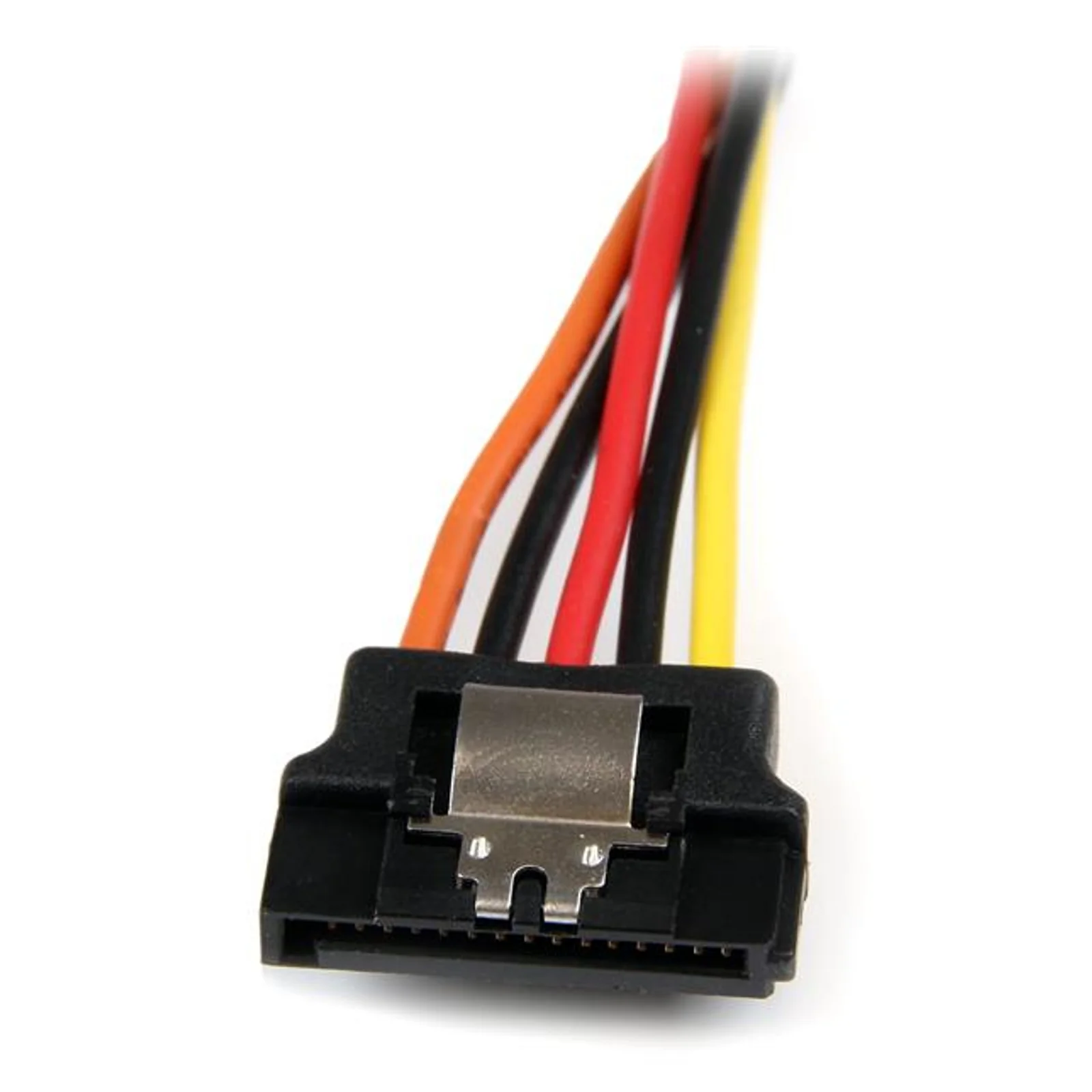 Gros plan connecteur femelle SATA 15 broches avec clip de verrouillage métallique central