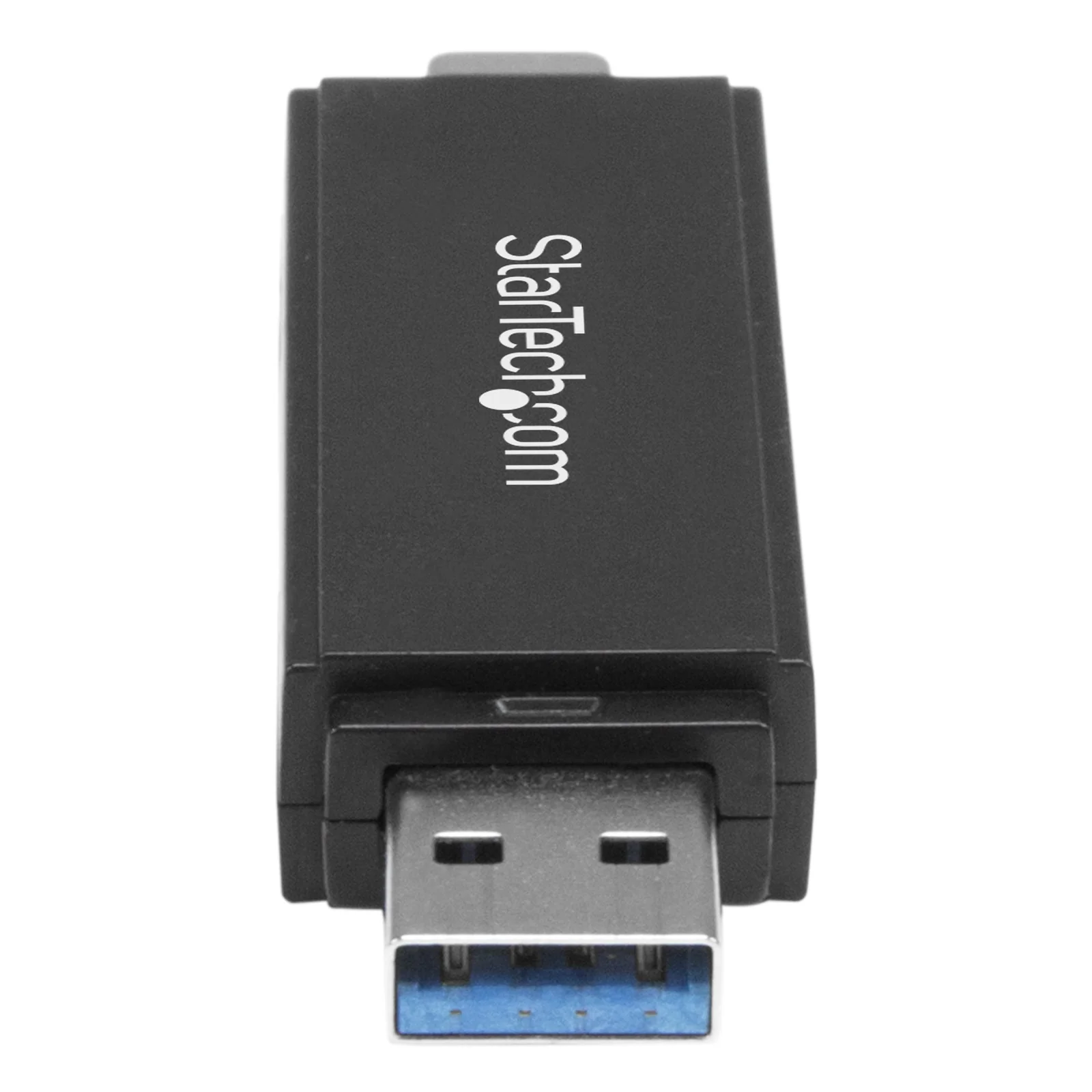 Gros plan sur le connecteur USB-A à languette bleue en bas du boîtier noir