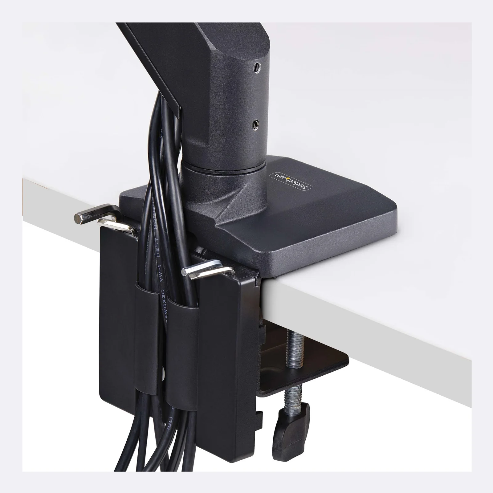 StarTech.com Support de Bureau pour 3 Écrans 27", VESA 75x75/100x100, Bras Articulé Réglable sans Outils, Pince en C/Passe-Fil, Support d'Écrans 27 pouces, Bras pour Moniteur Assisté par Ressort